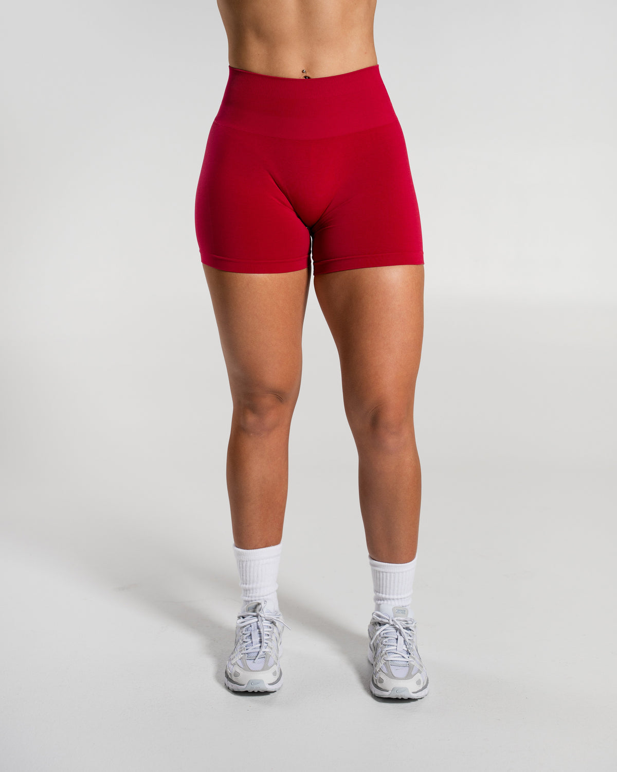 Alphalete Women's Amplify Mid Rise Short
