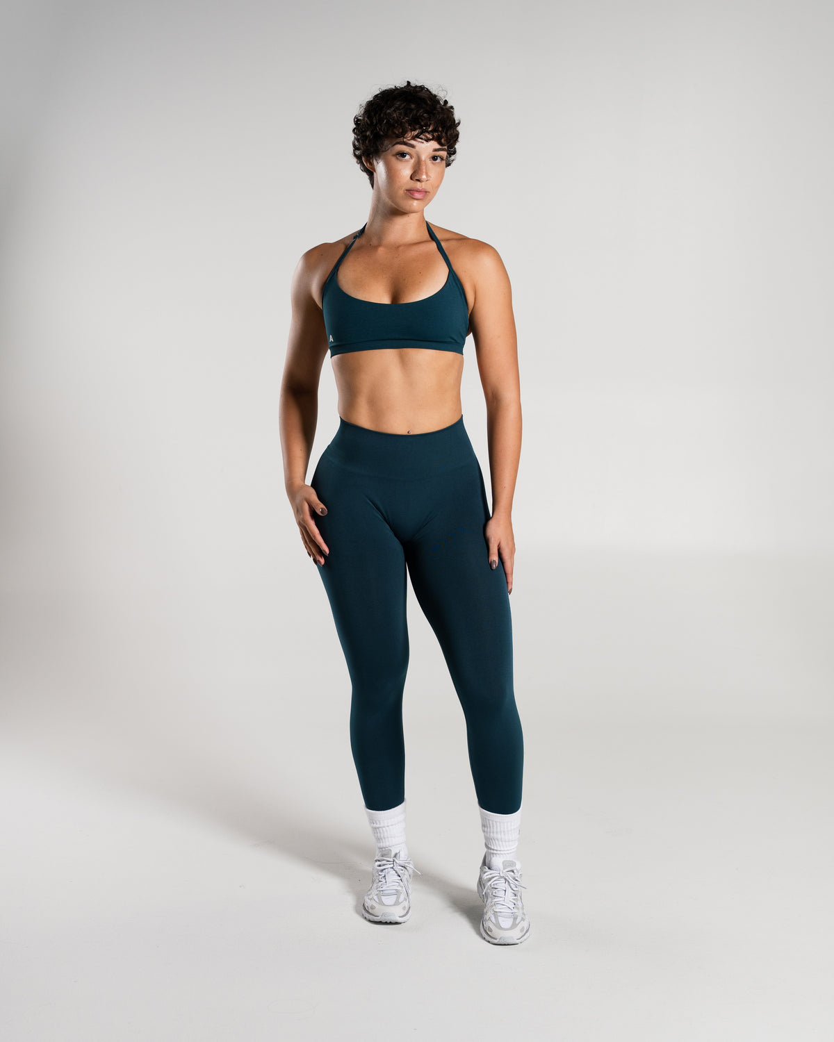 Alphalete Women's Amplify Minimal Bra