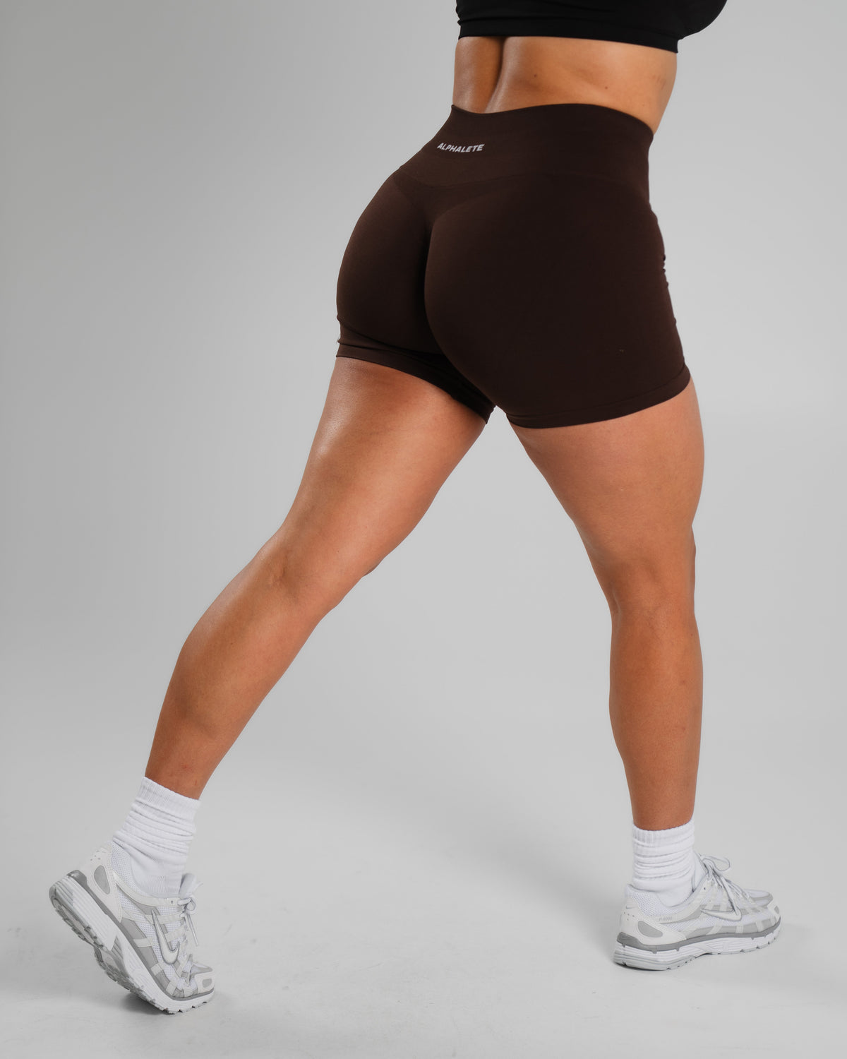 Alphalete Women's Amplify Mid Rise Short