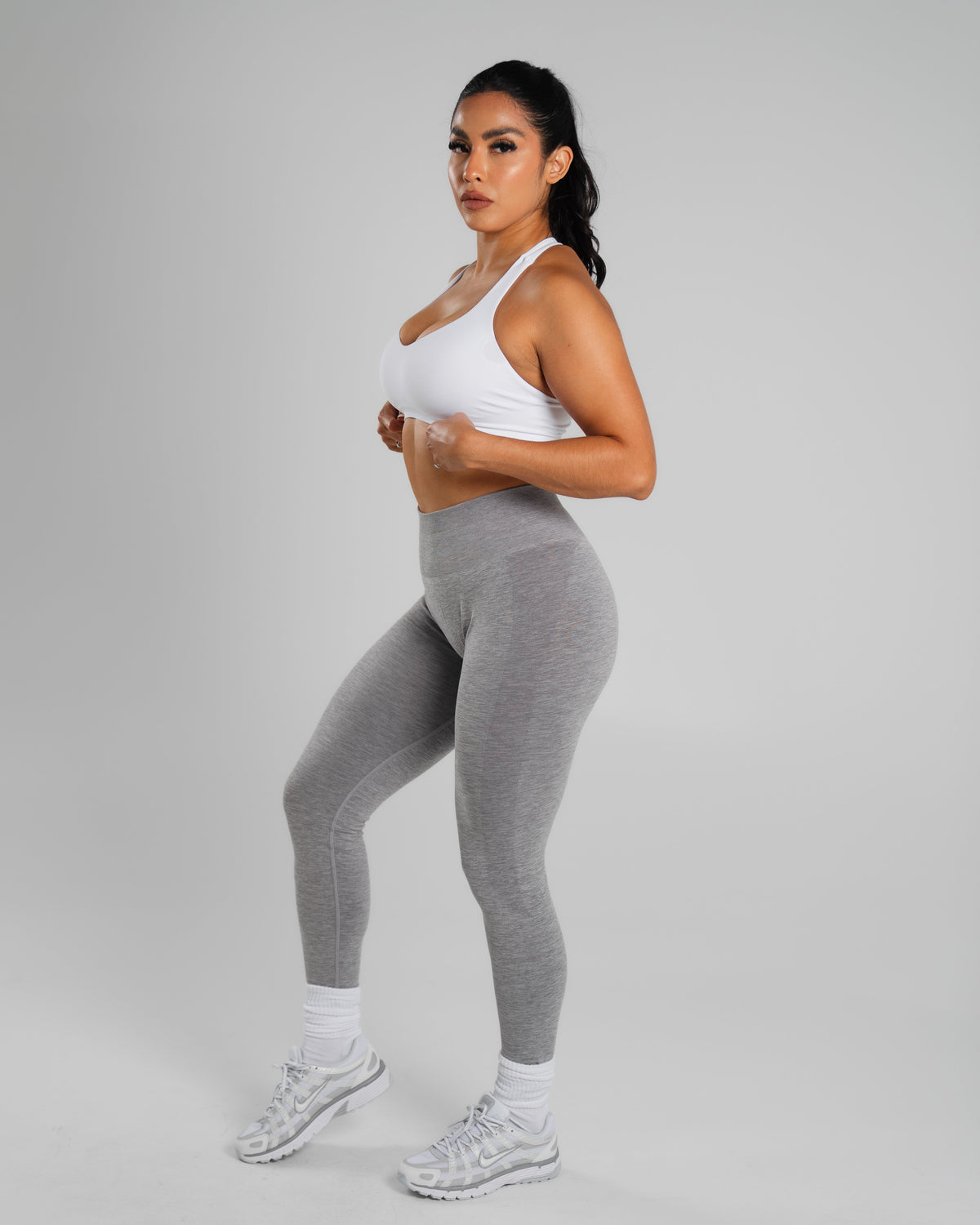Alphalete Women's Amplify Mid Rise Legging