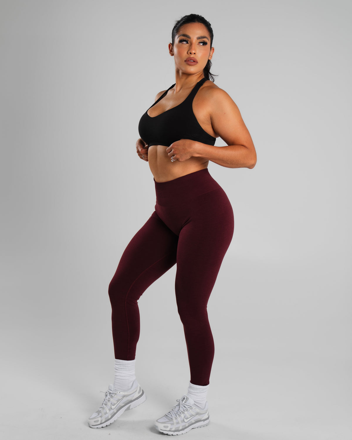 Alphalete Women's Amplify Mid Rise Legging