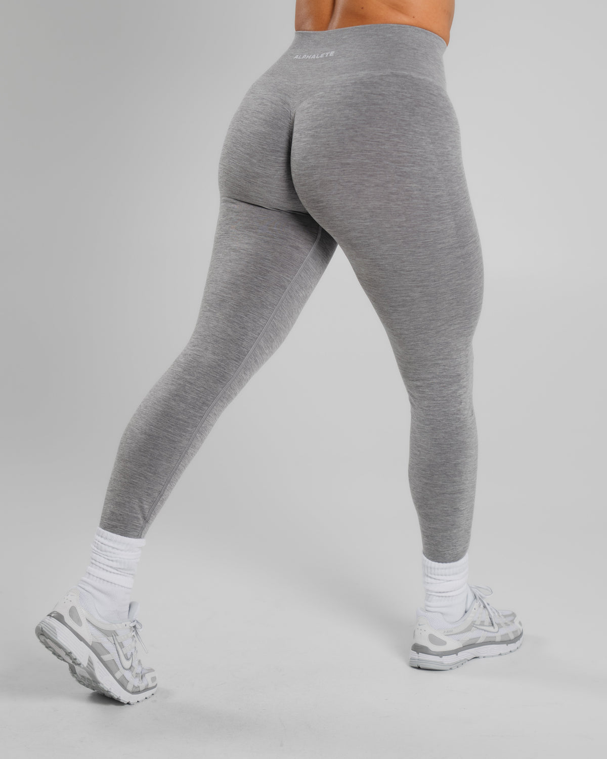 Alphalete Women's Amplify Mid Rise Legging