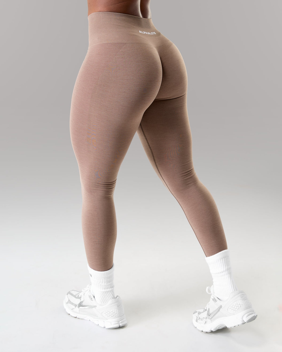 Alphalete Women's Amplify Mid Rise Legging