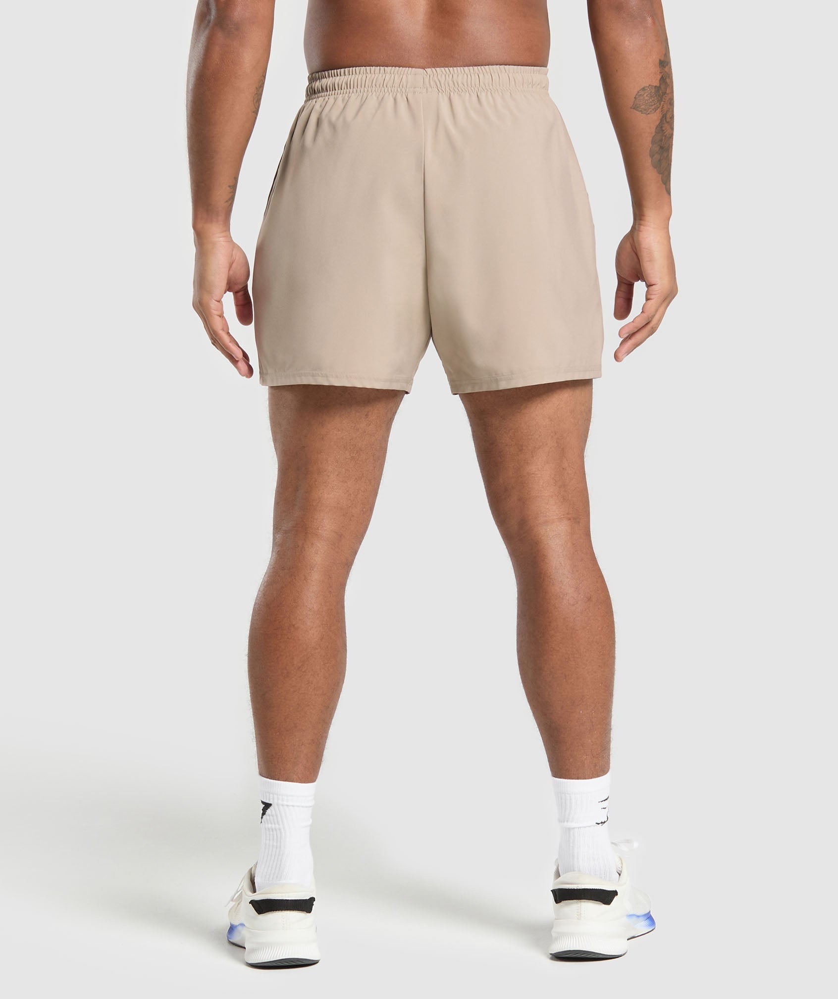 Gymshark Arrival 5" Shorts Cement Brown