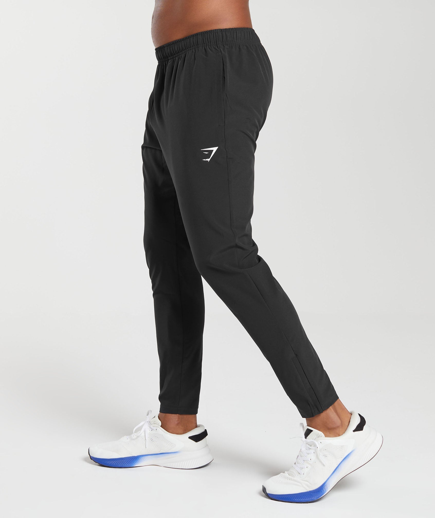 Gymshark Arrival Woven Joggers Black
