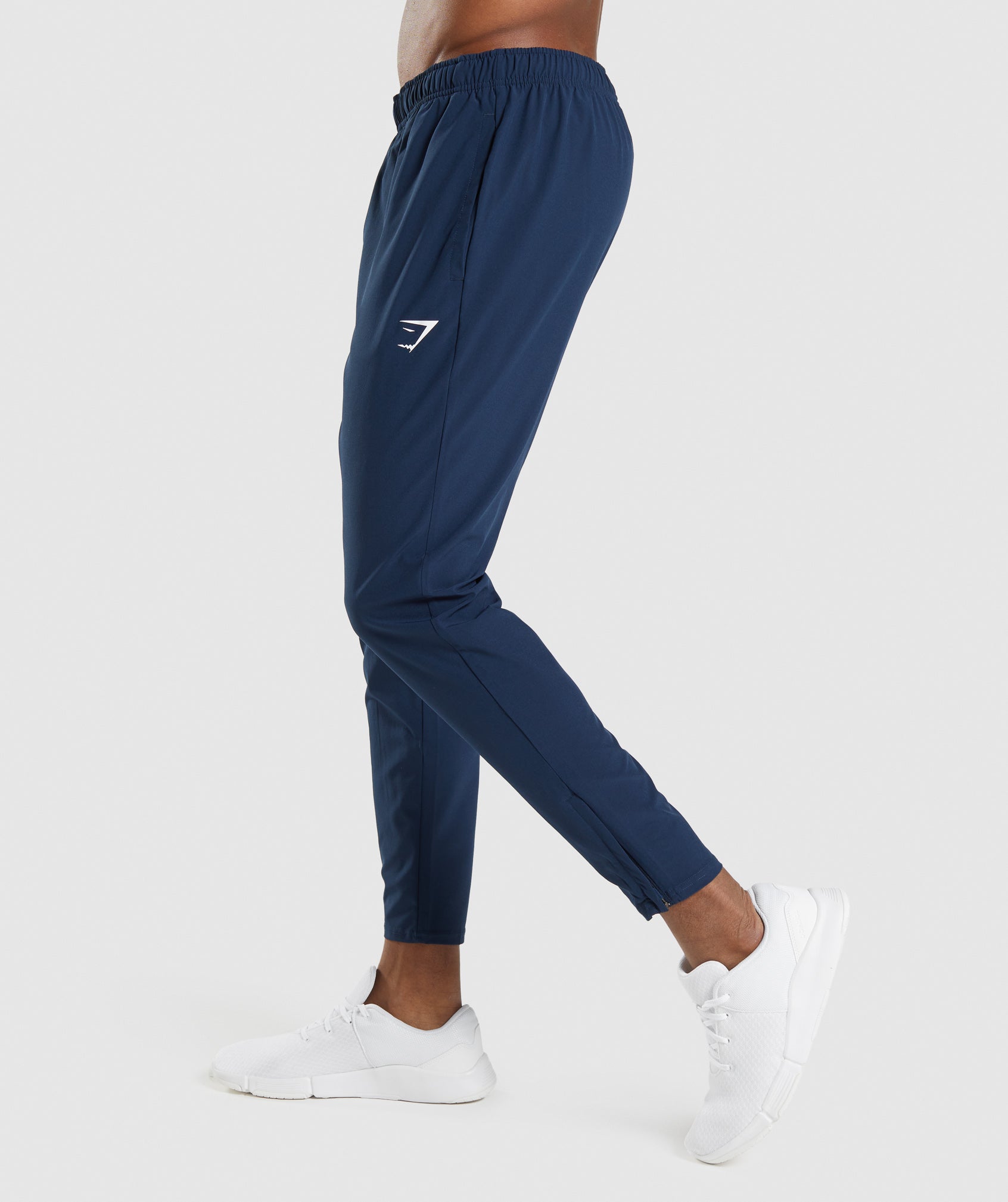 Gymshark Arrival Woven Joggers Navy