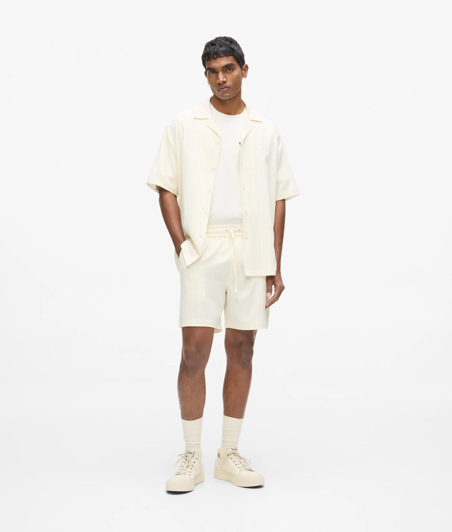 Karl Lagerfeld Textured Shorts Cannoli Cream