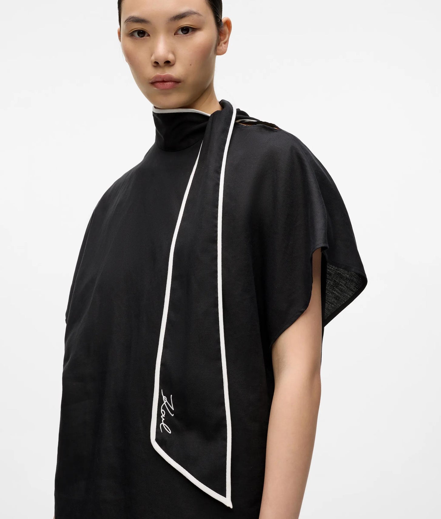 Karl Lagerfeld Linen Blend Pipelined Blouse Black