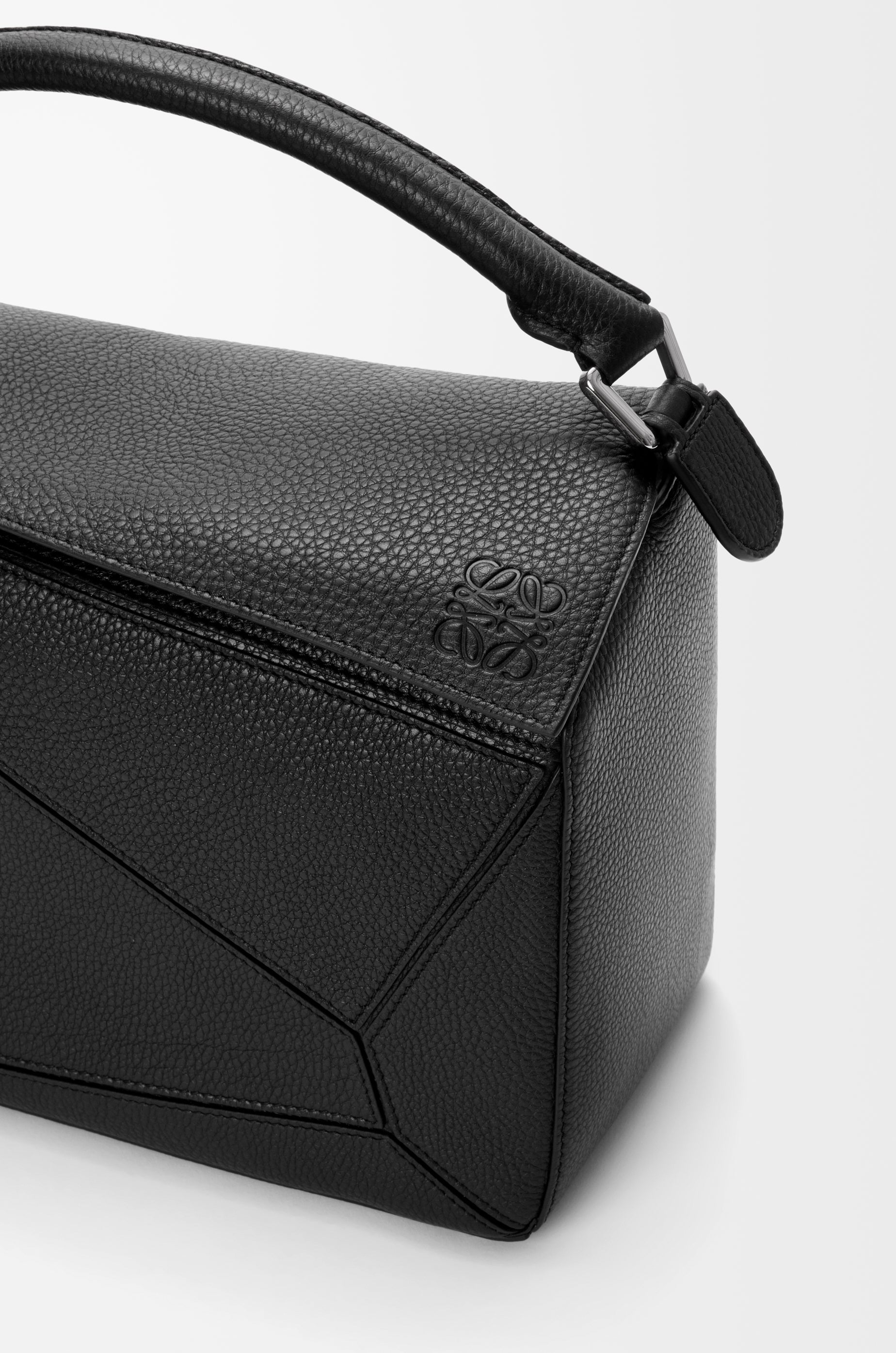Loewe Large Puzzle bag in supple grained calfskin
