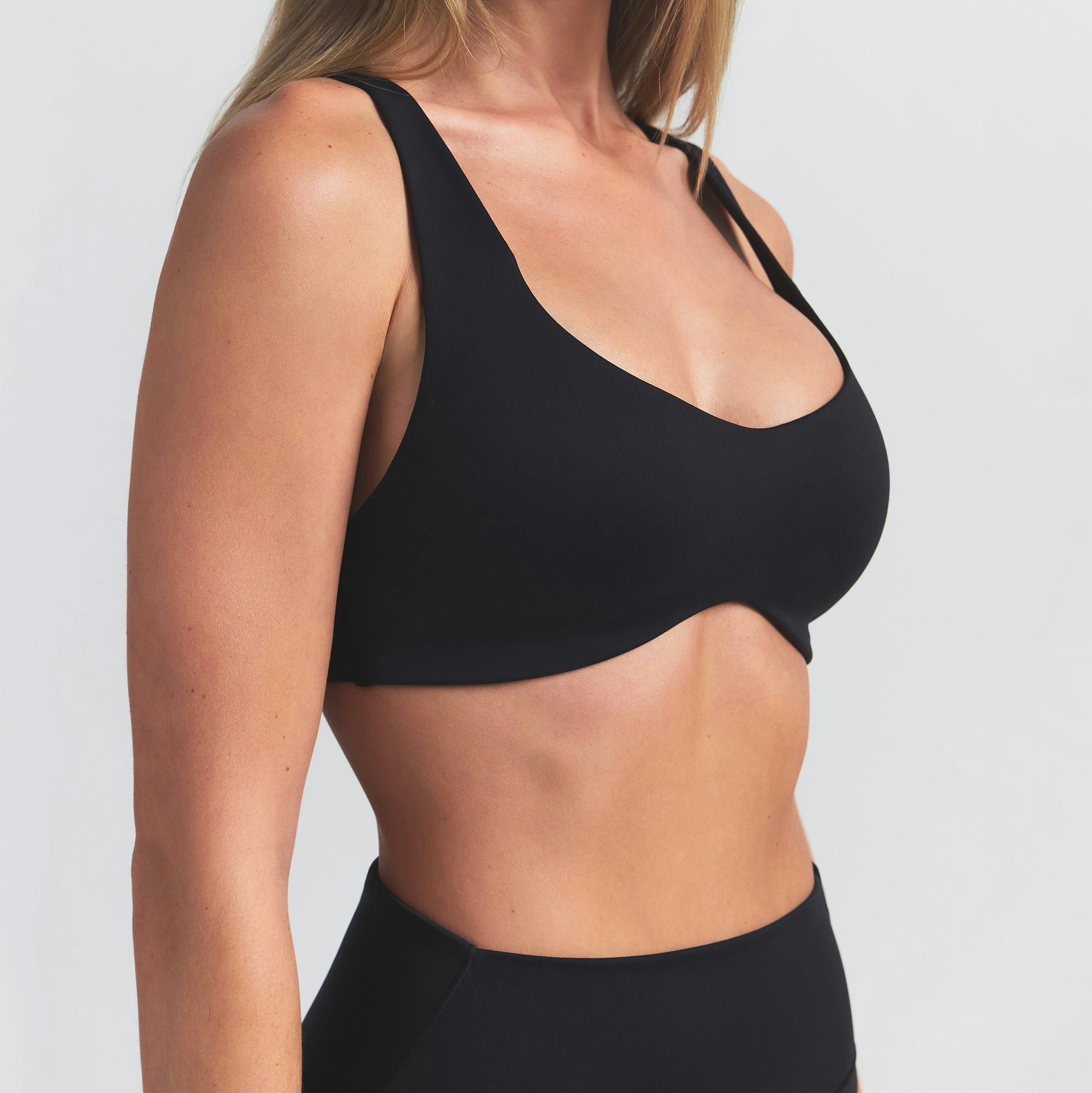 Skims Nikeskims Matte Shaping Scoop Bra Obsidian