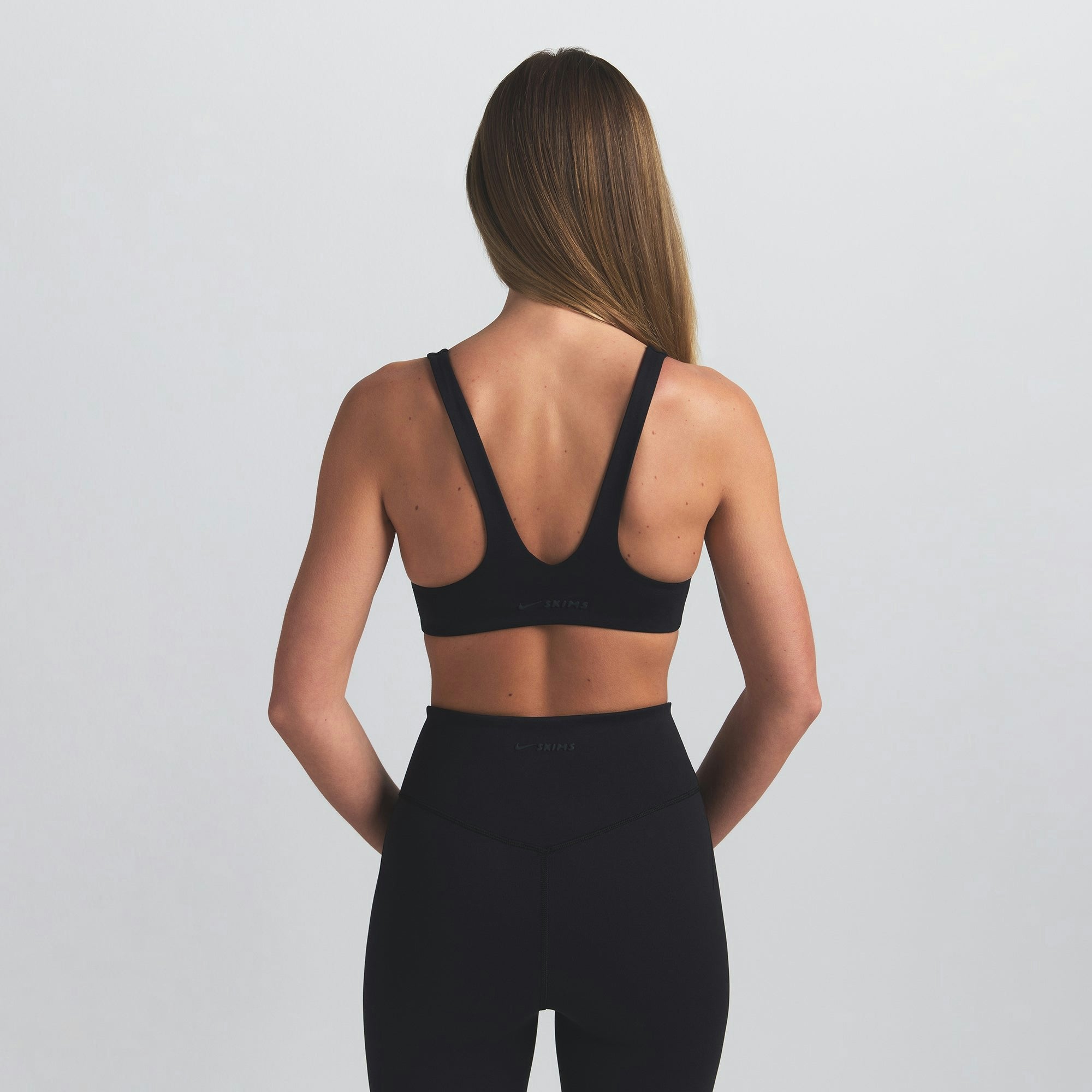 Skims Nikeskims Matte Shaping Scoop Bra Obsidian