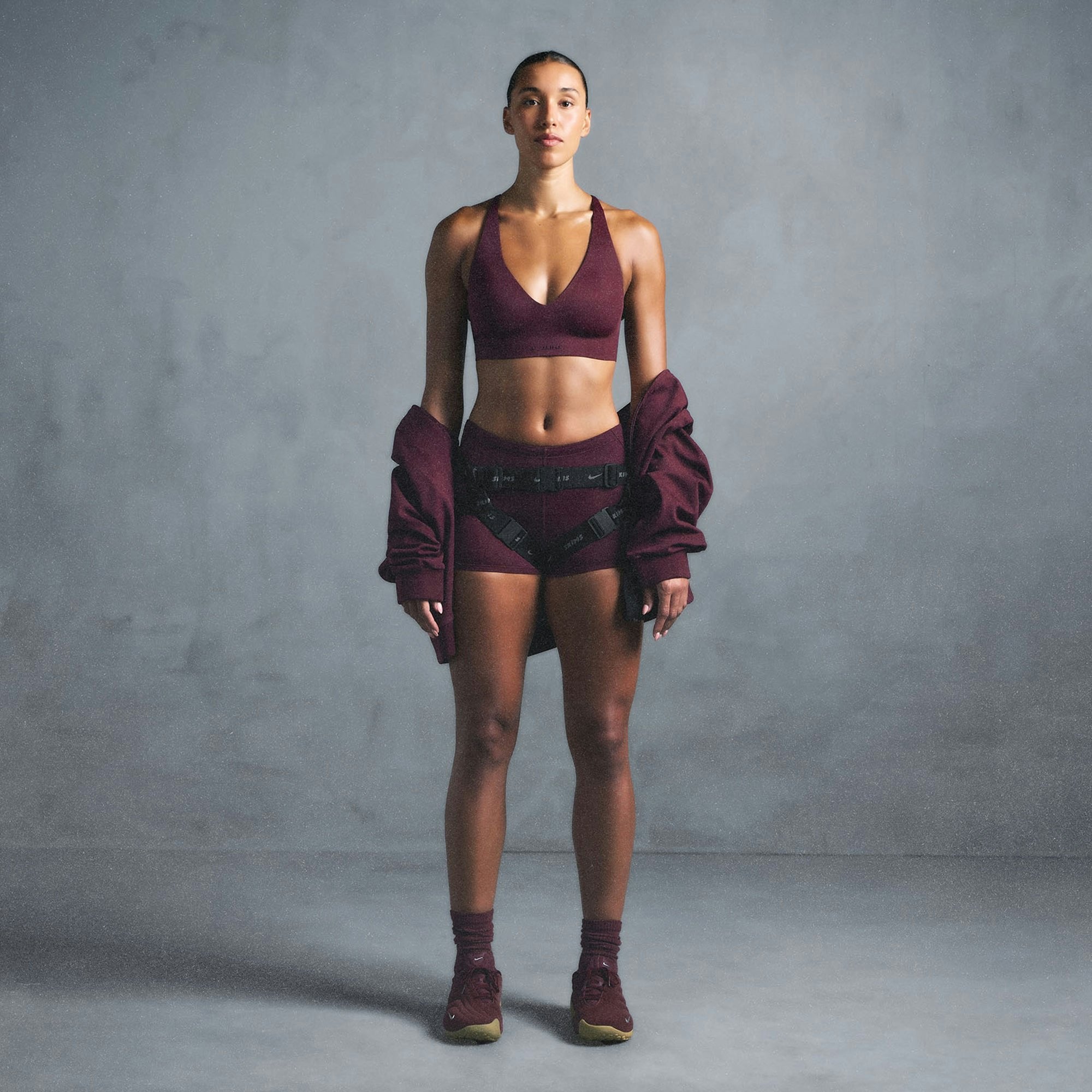 Skims Nikeskims Matte V-Neck Bra Top Currant