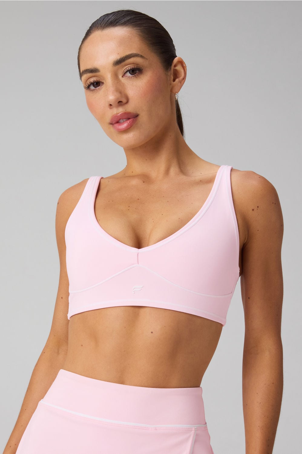 #color_soft-pink/classic-white