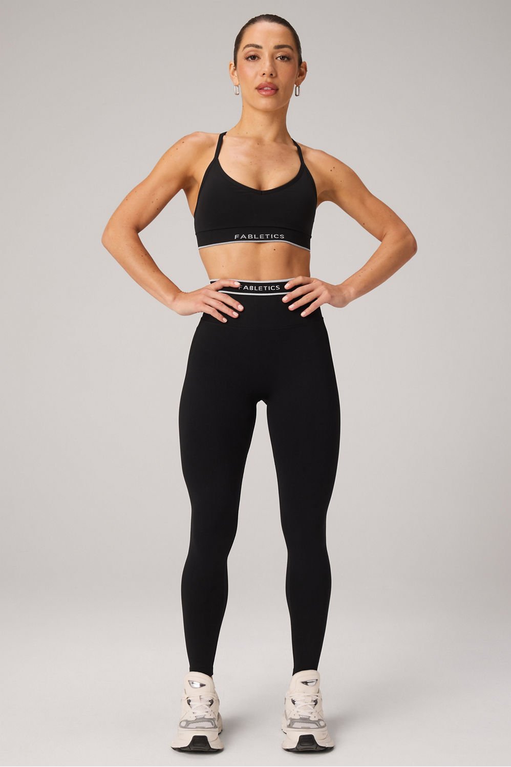 Fabletics Seamless V-Neck Low Impact Bra