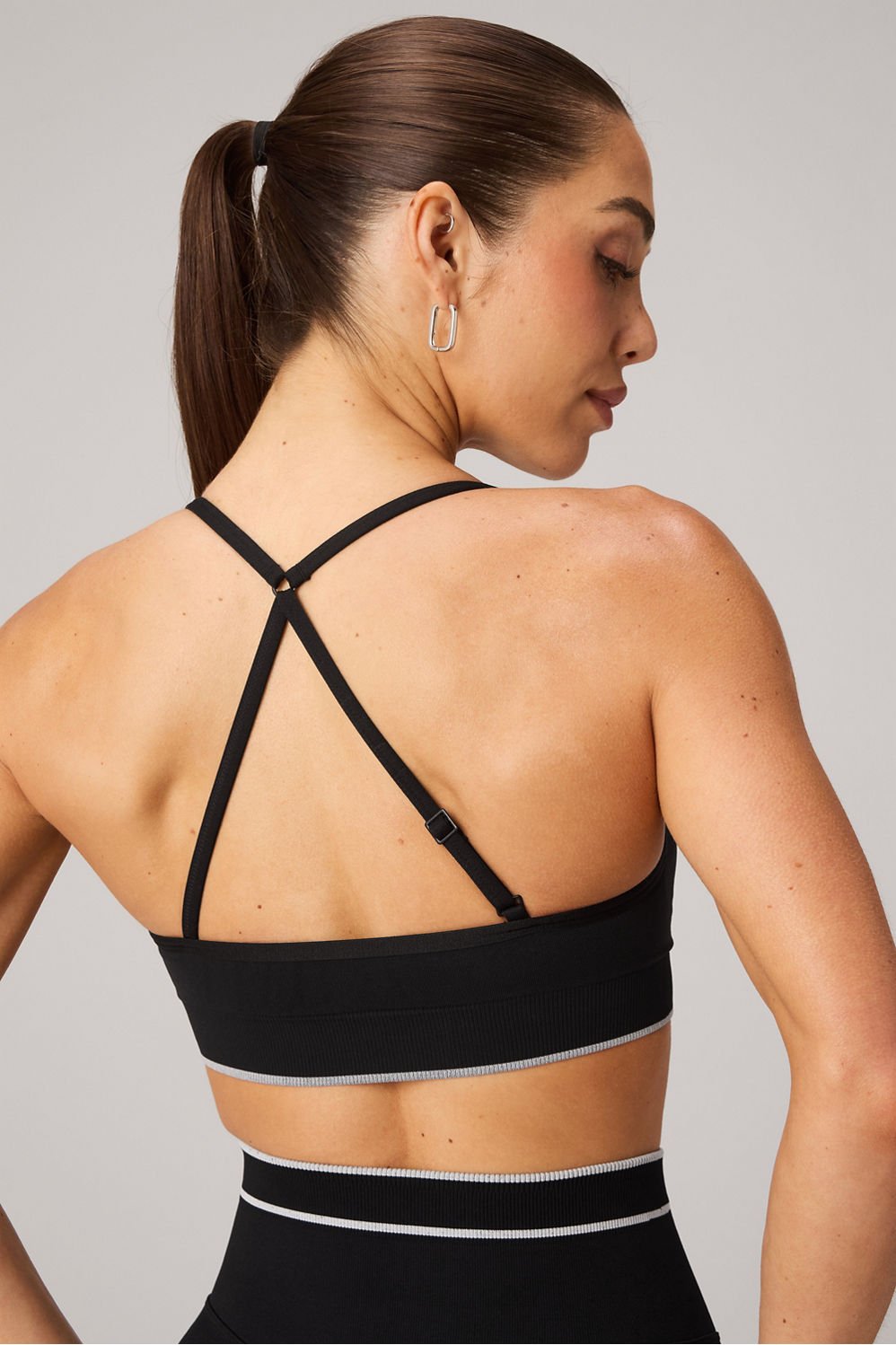 Fabletics Seamless V-Neck Low Impact Bra