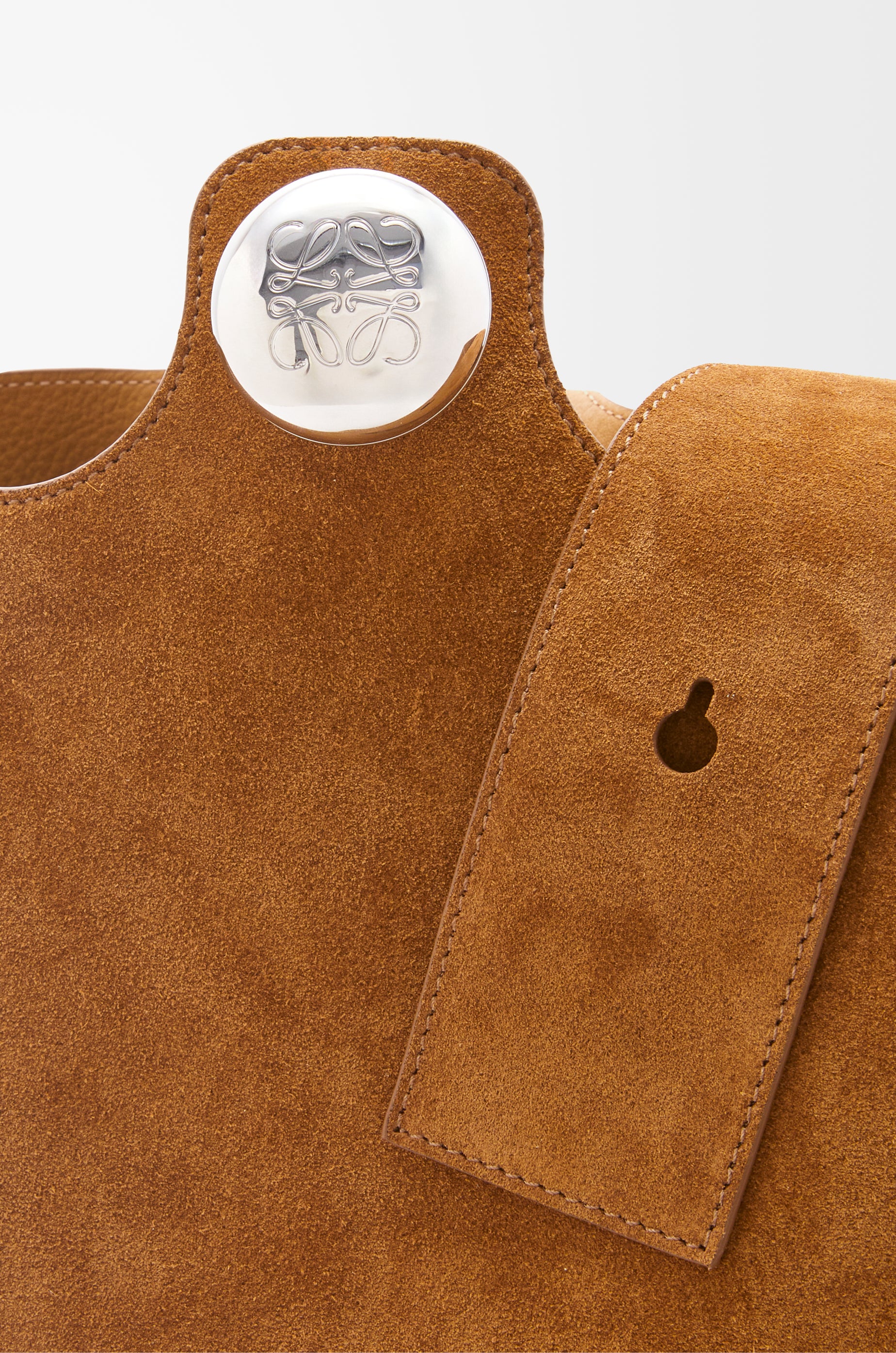 Loewe Large Pebble bucket bag in suede calfskin