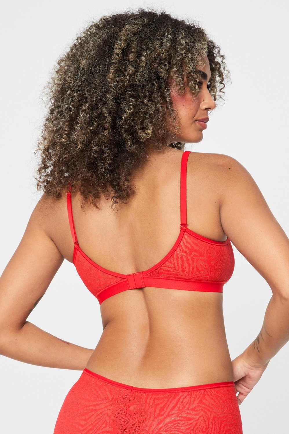 Fabletics Hot Mesh Scoop Bralette