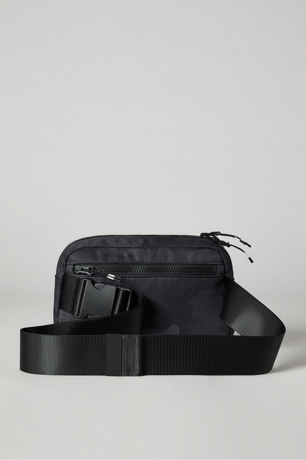 #color_black-tactical-camo