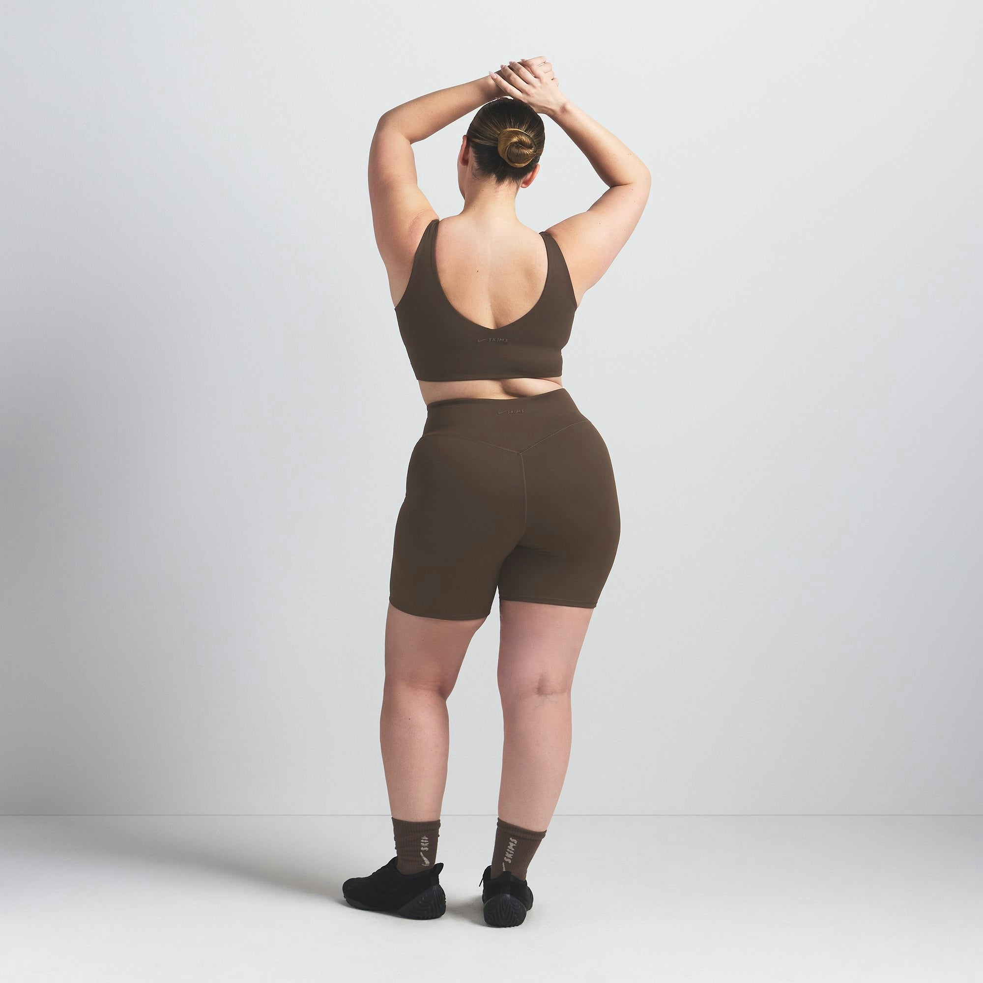 Skims Nikeskims Matte 5" Biker Short Dark Sepia