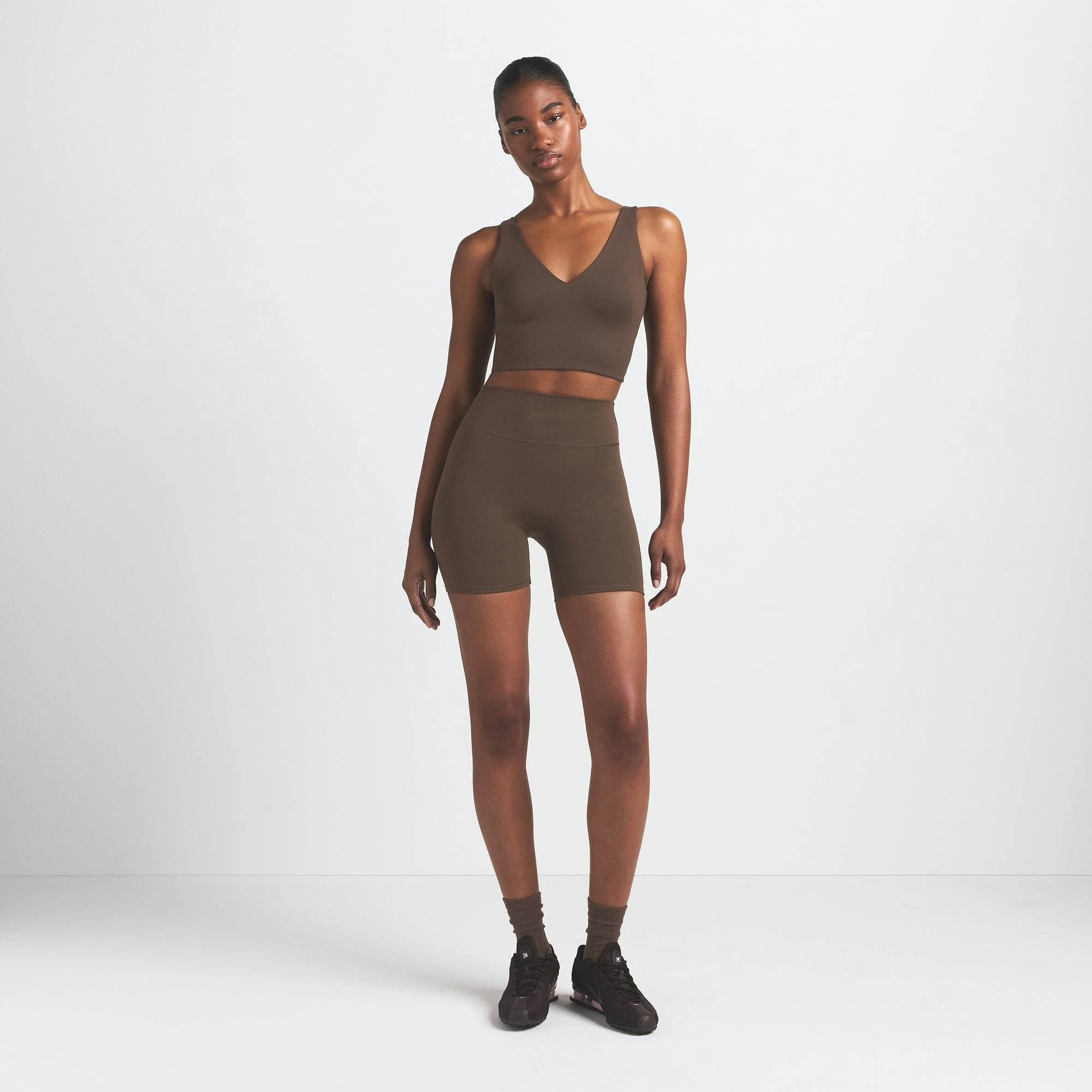 Skims Nikeskims Matte 5" Biker Short Dark Sepia