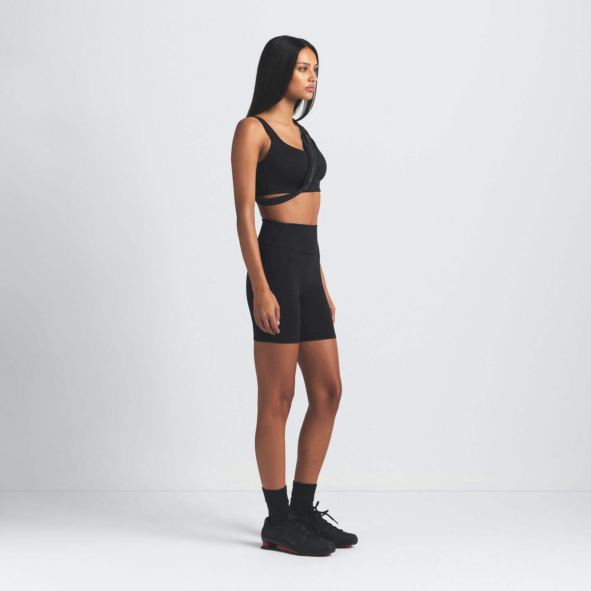 Skims Nikeskims Matte 5" Biker Short Obsidian