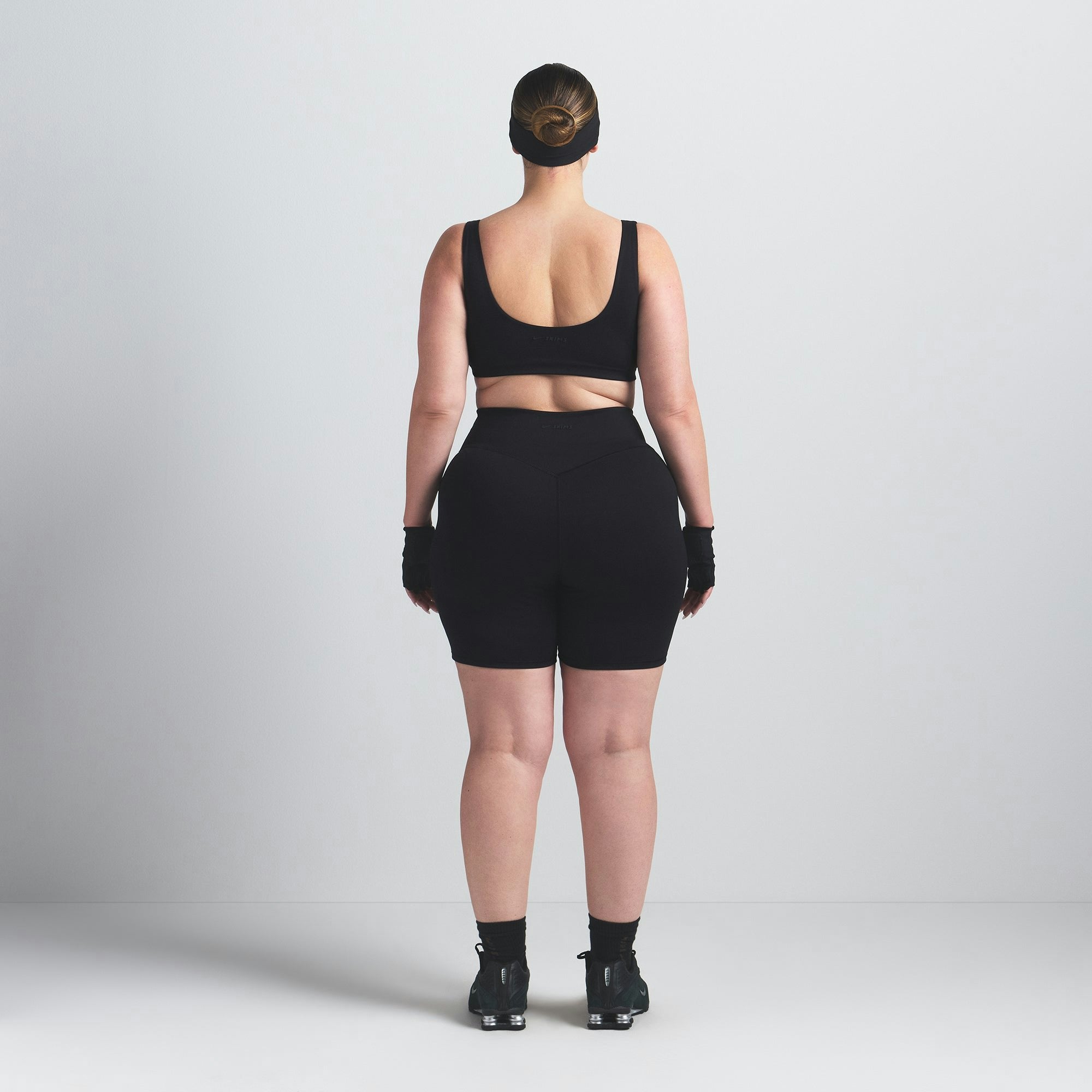 Skims Nikeskims Matte 5" Biker Short Obsidian