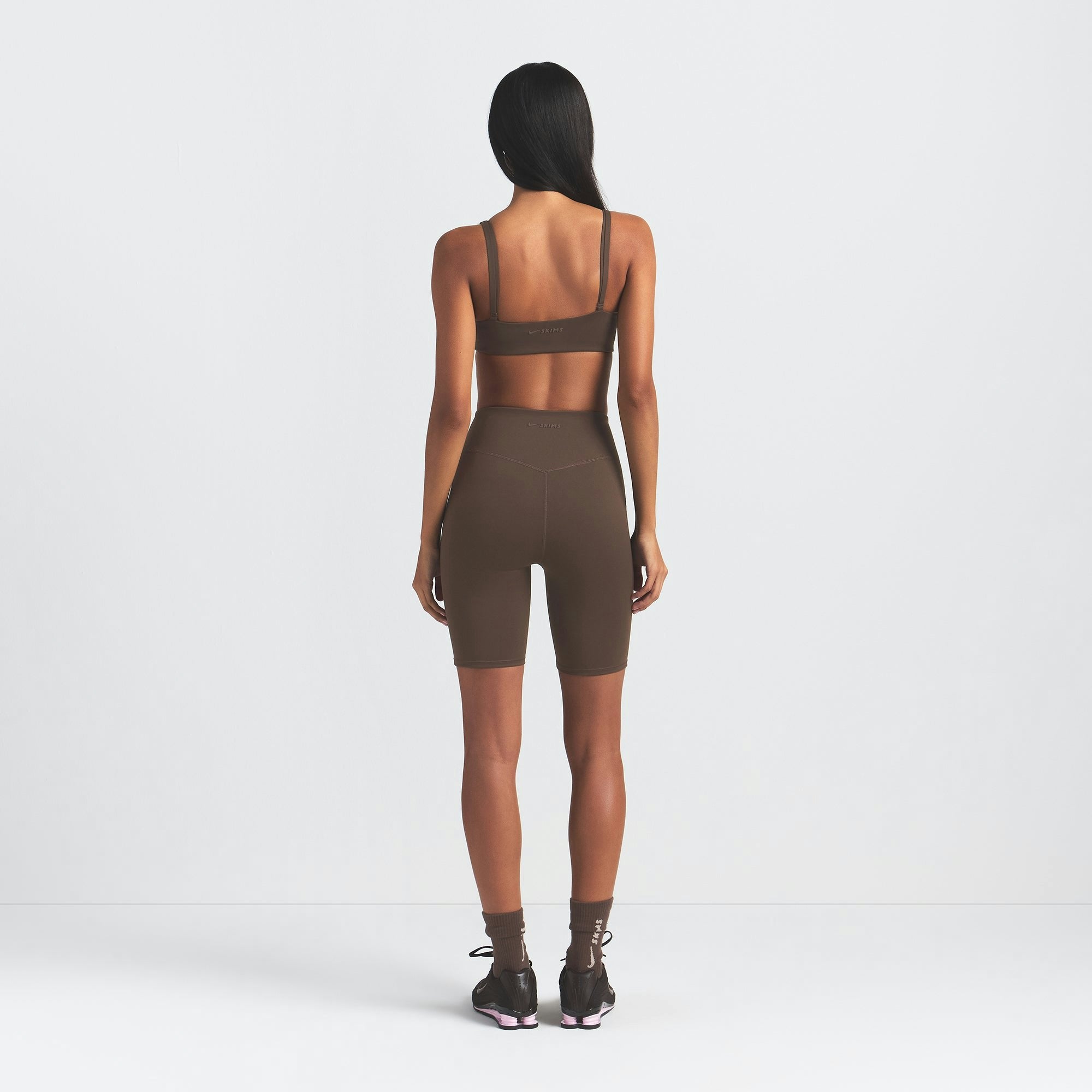 Skims Nikeskims Matte 7" Biker Short Dark Sepia