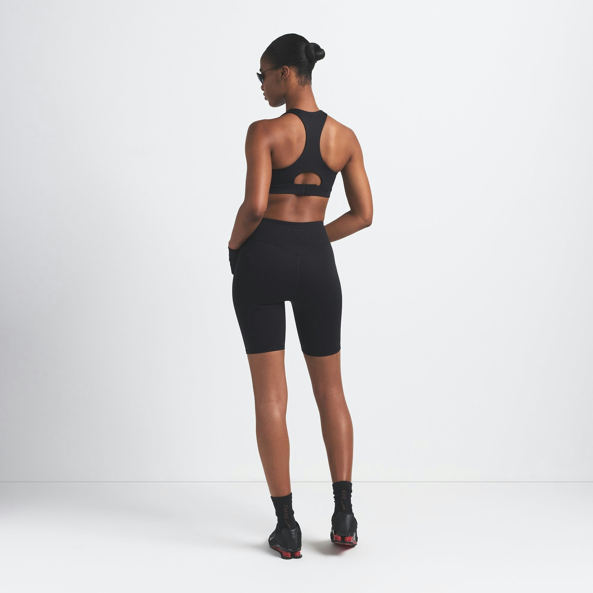 Skims Nikeskims Matte 7" Biker Short Obsidian