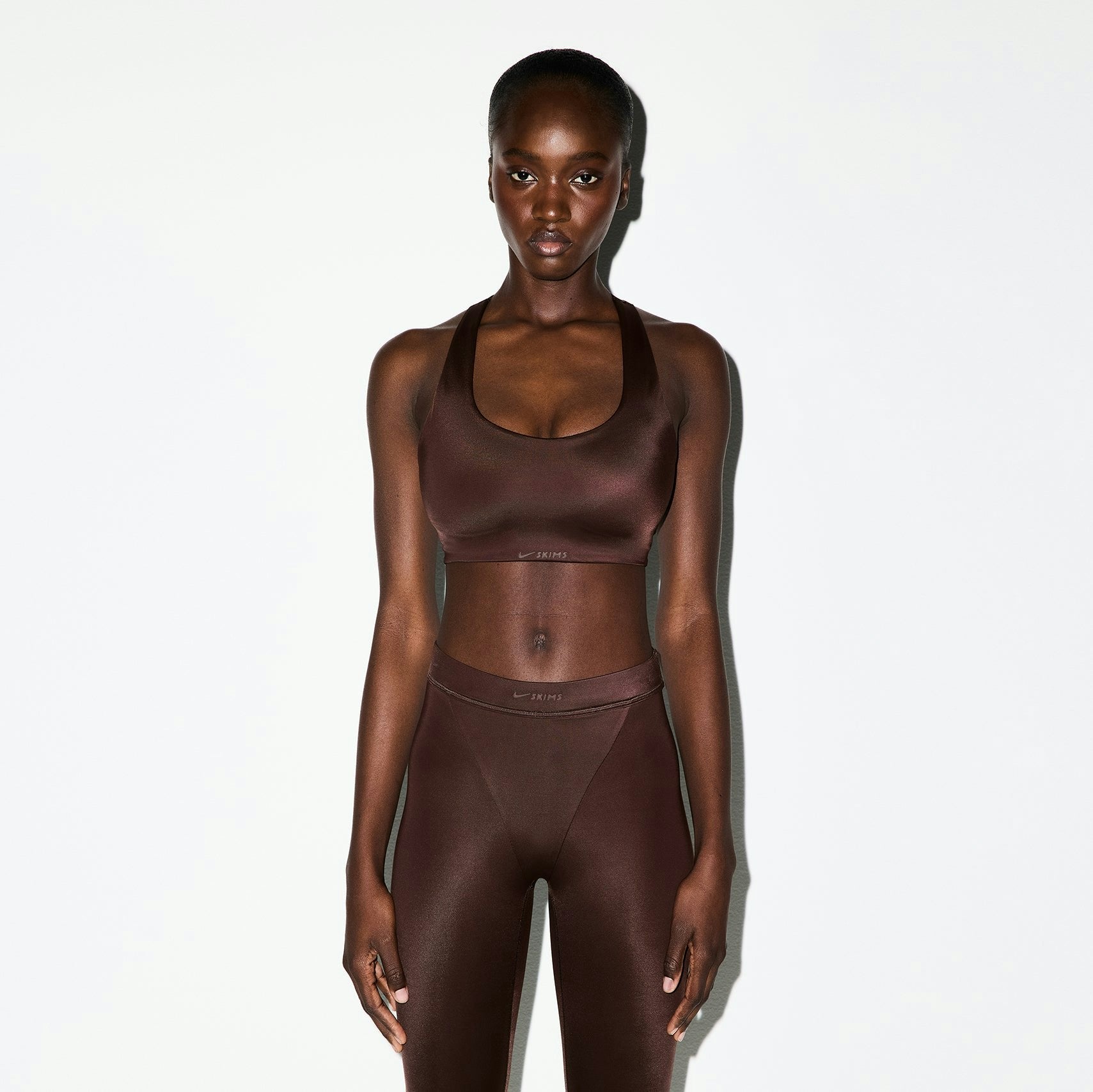 Skims Nikeskims Shine V-Line 26" Legging Phoenix