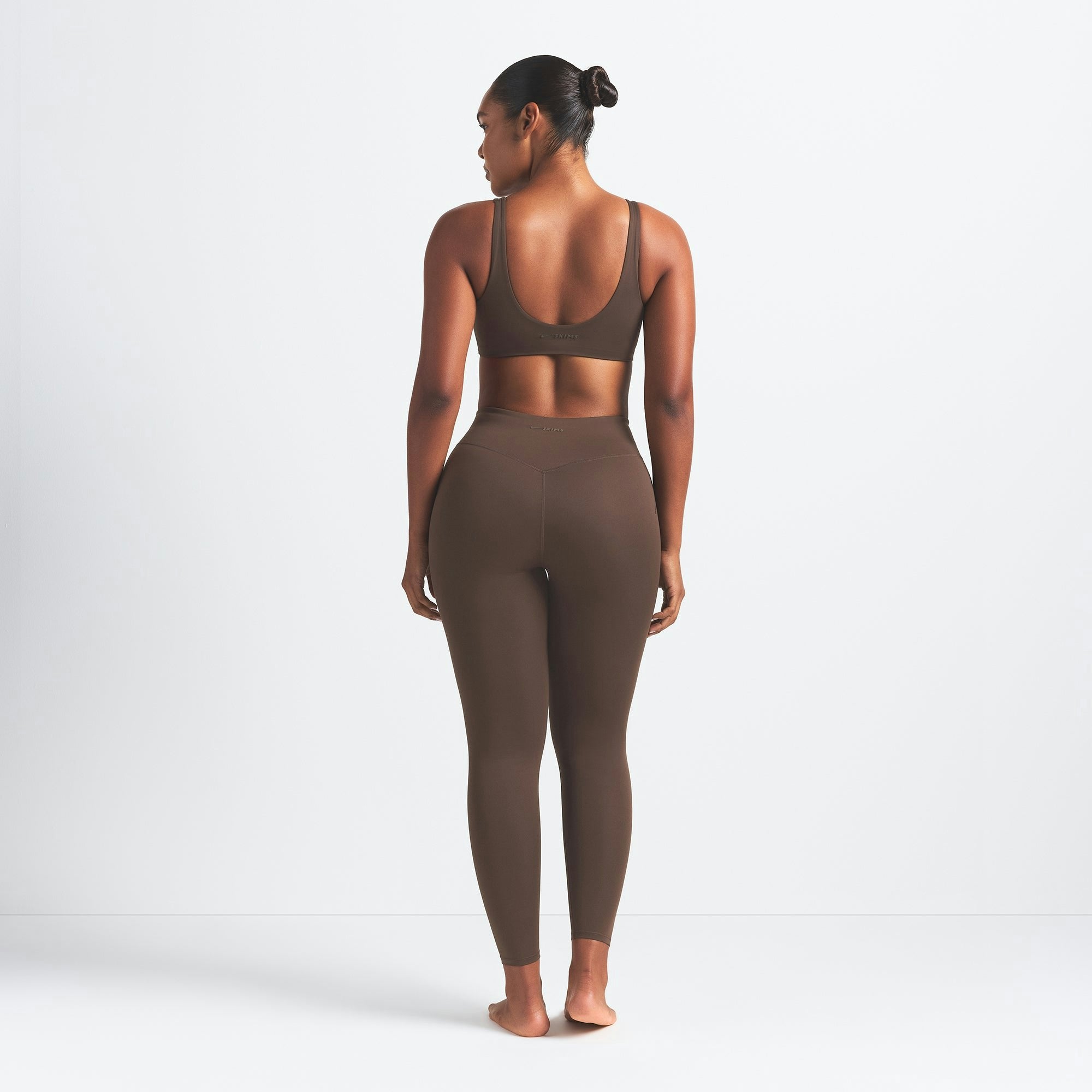 Skims Nikeskims Matte 26" Legging Dark Sepia