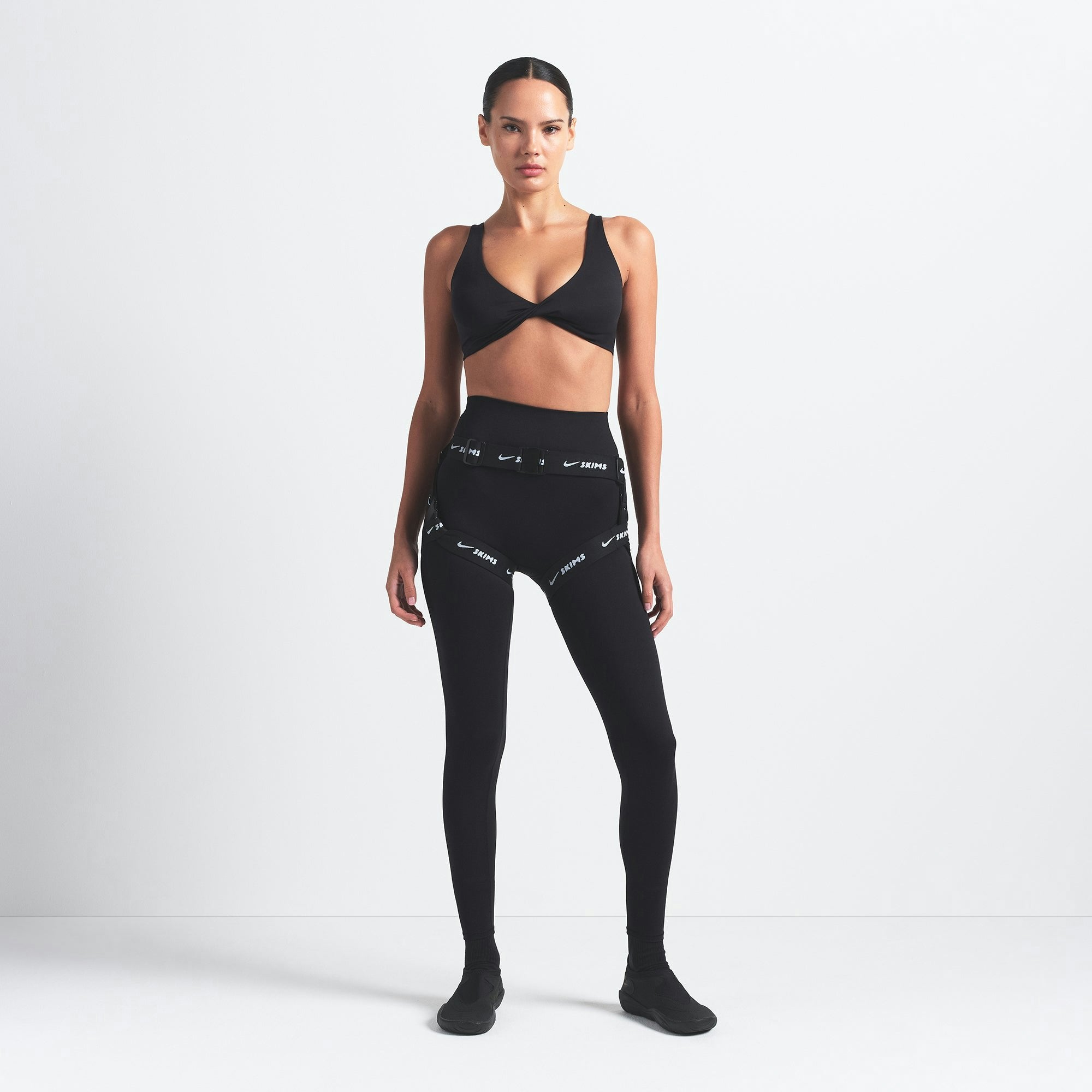 Skims Nikeskims Matte 26" Legging Obsidian