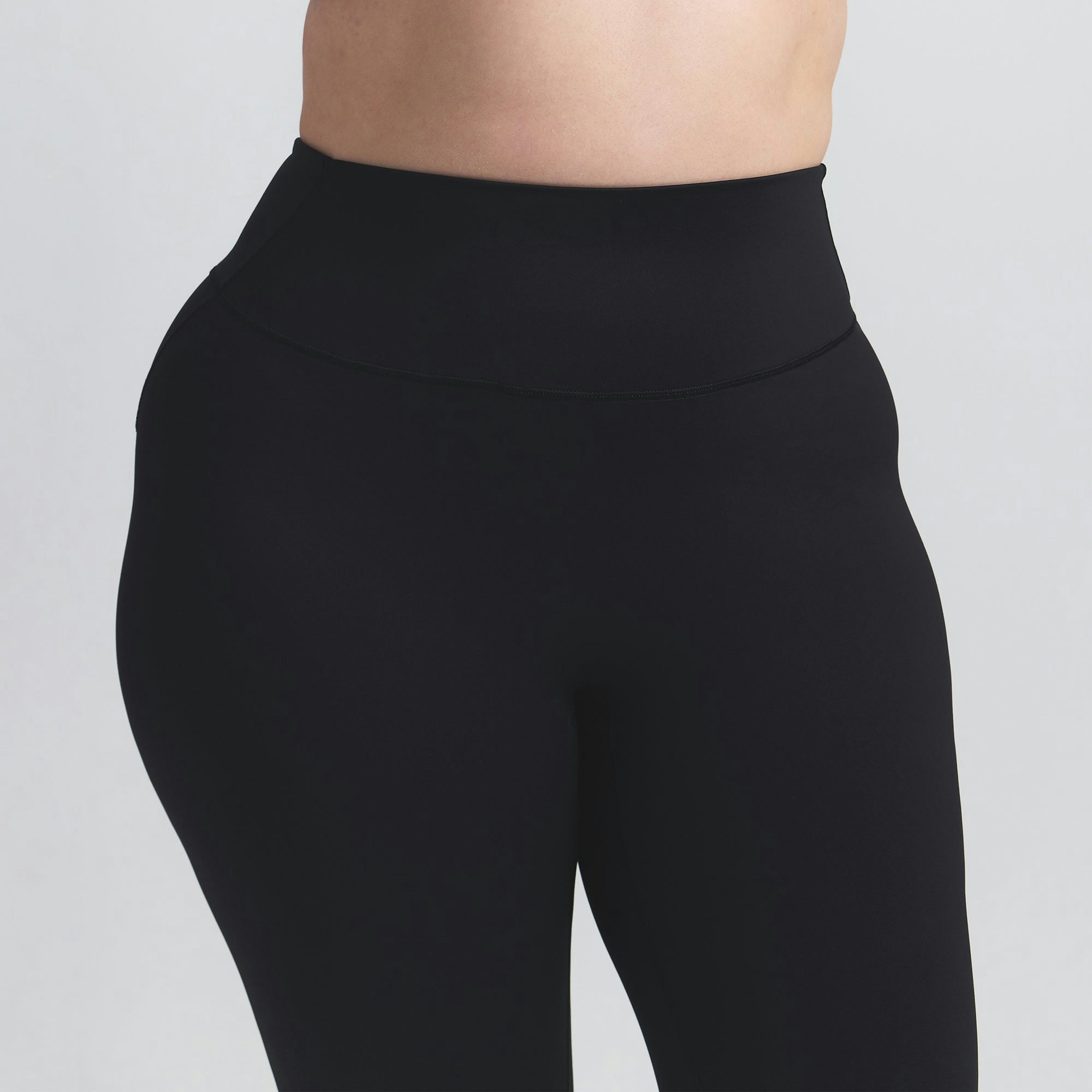 Skims Nikeskims Matte 26" Legging Obsidian