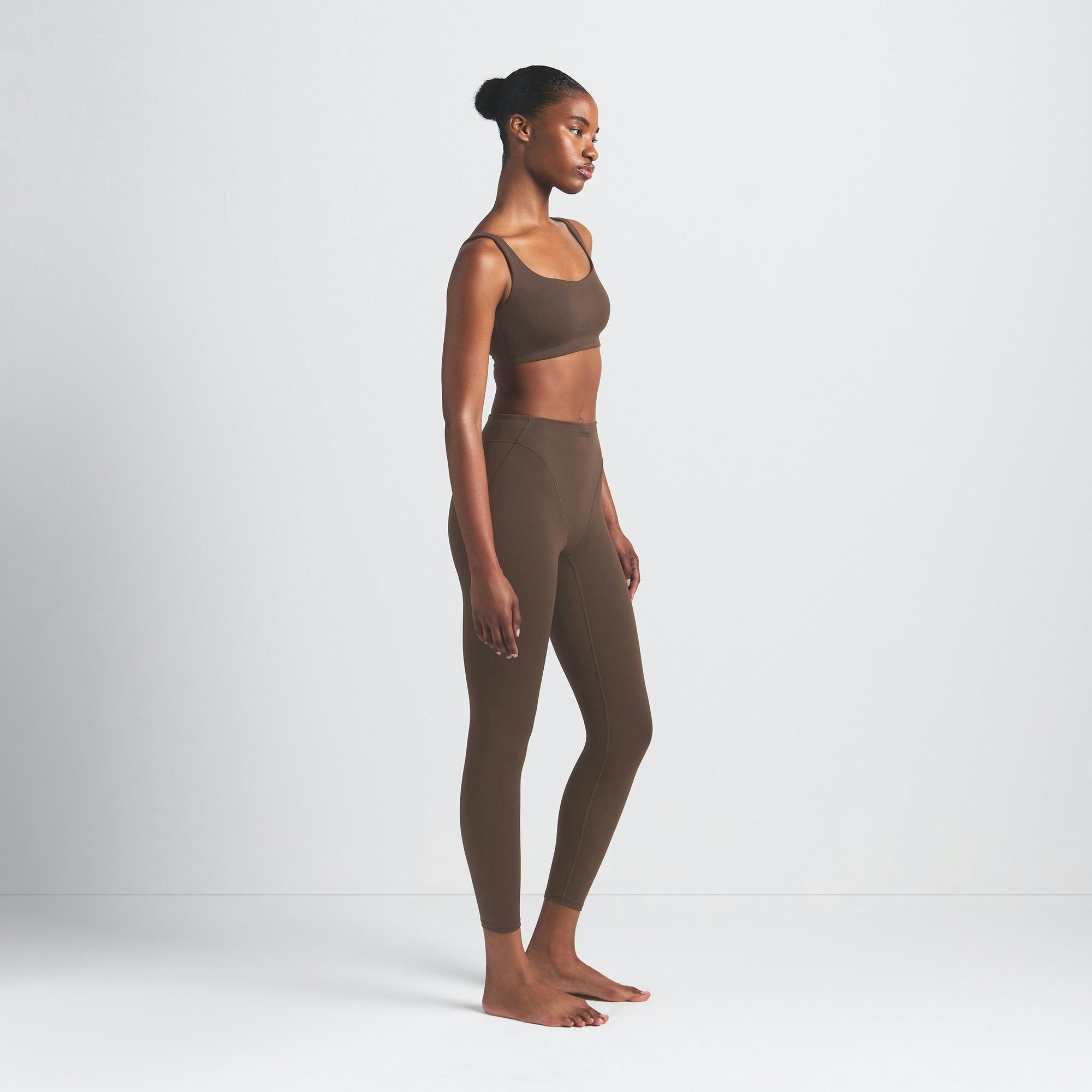 Skims Nikeskims Matte V-Line 26" Legging Dark Sepia