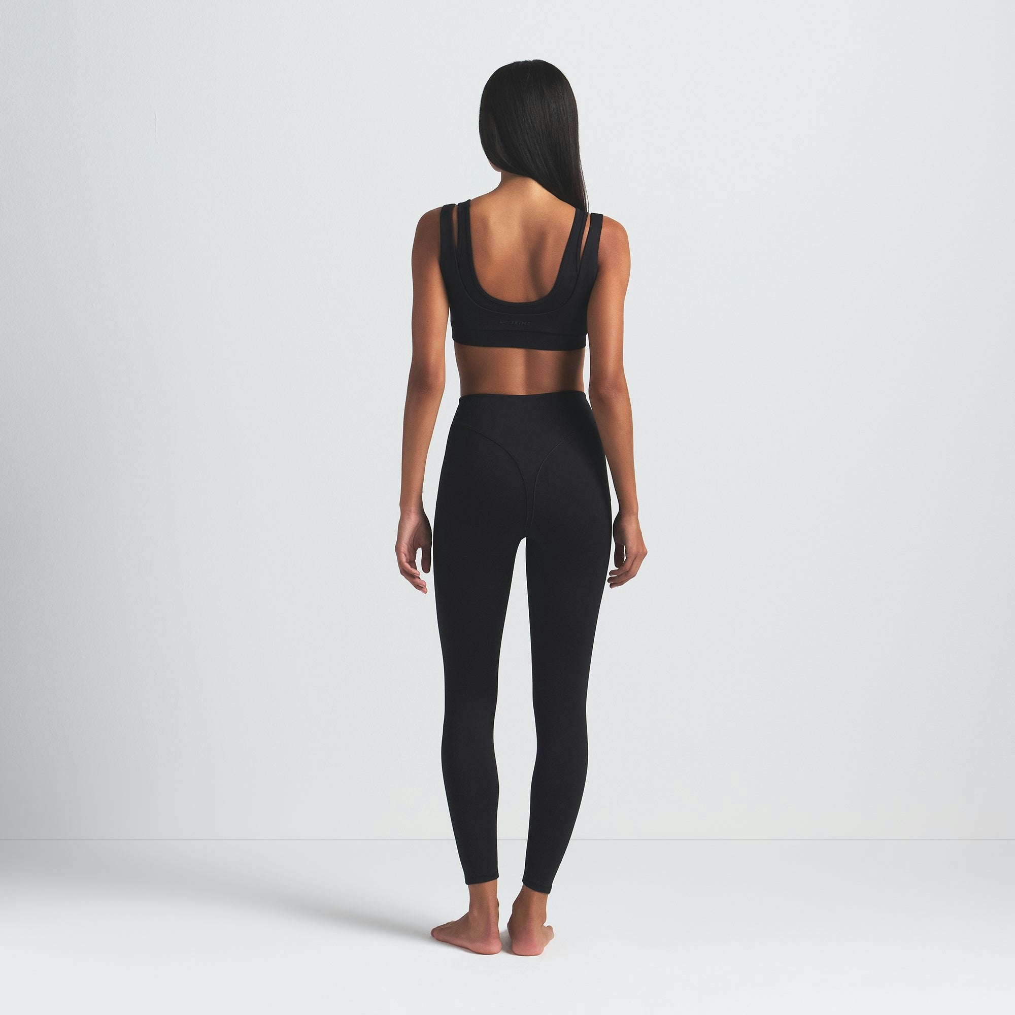 Skims Nikeskims Matte V-Line 26" Legging Obsidian