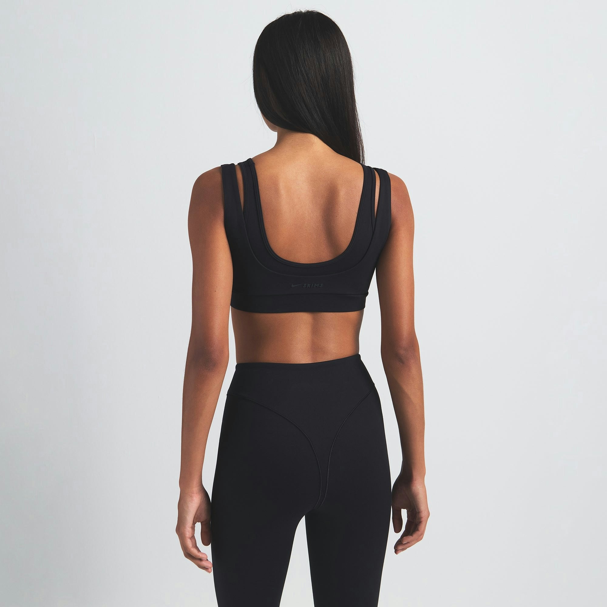 Skims Nikeskims Matte V-Line 26" Legging Obsidian