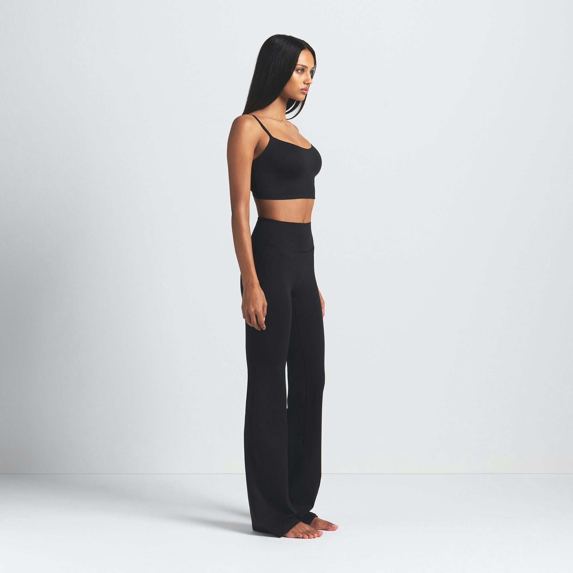 Skims Nikeskims Matte Slim Flare Legging Obsidian