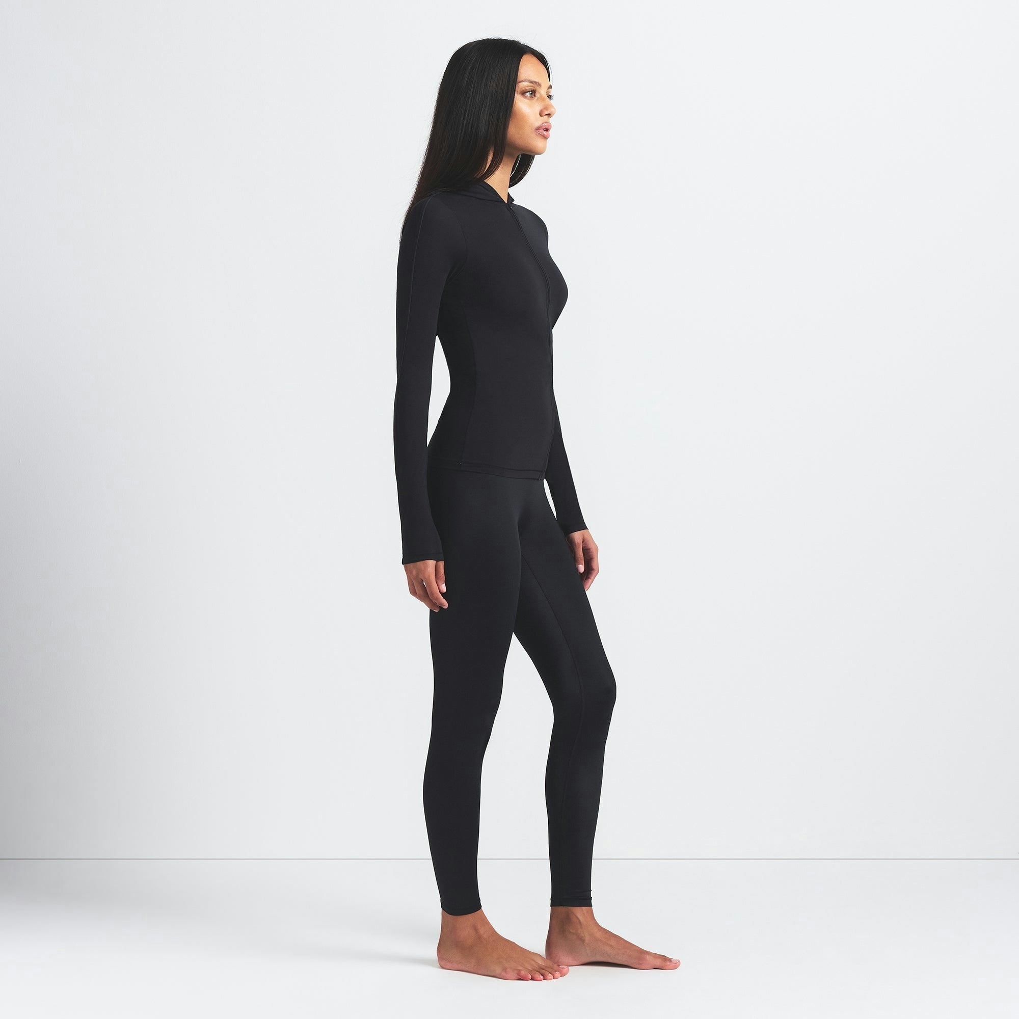 Skims Nikeskims Shine Bonded Waist 26" Legging Obsidian