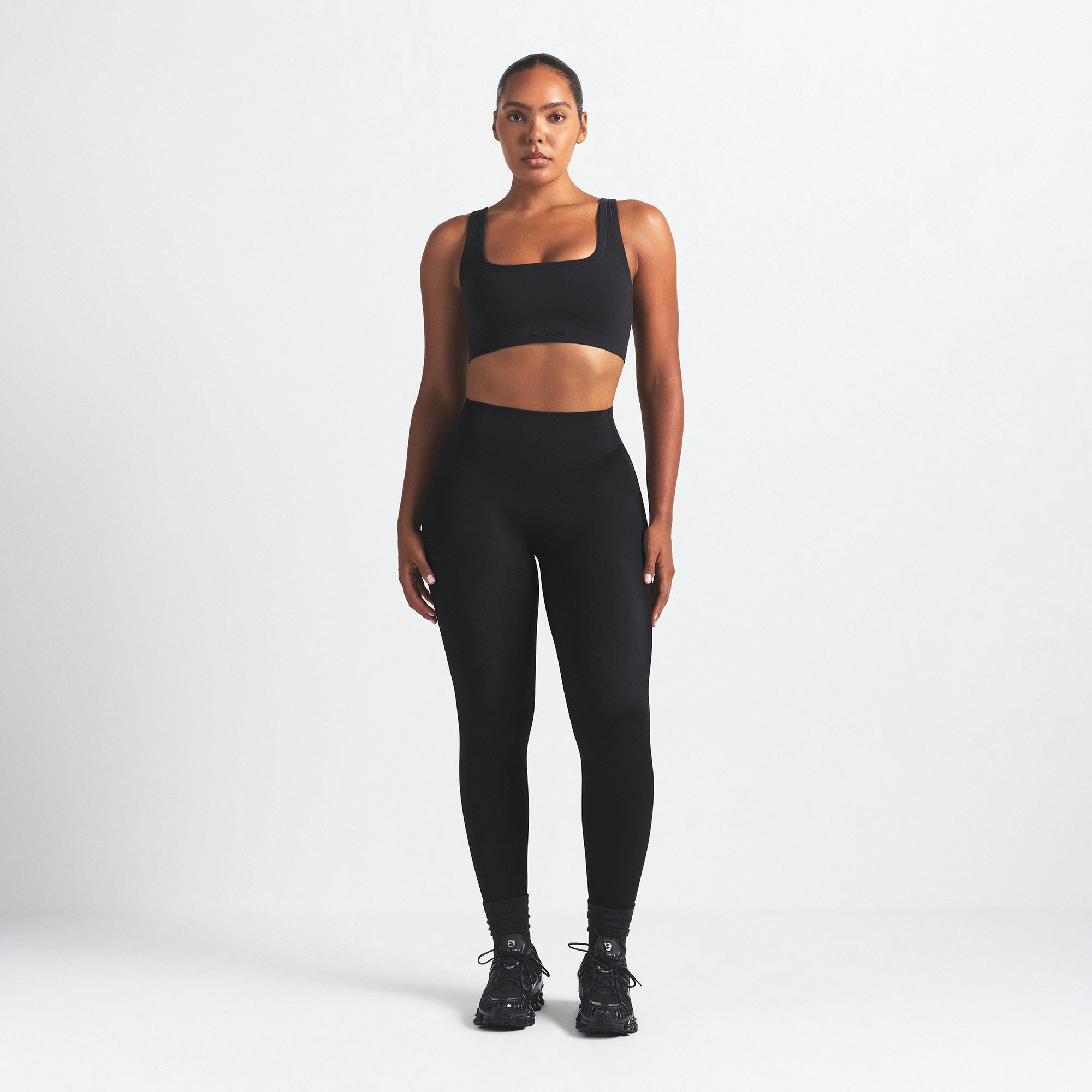 Skims Nikeskims Vintage Seamless Scoop Neck Bra Obsidian