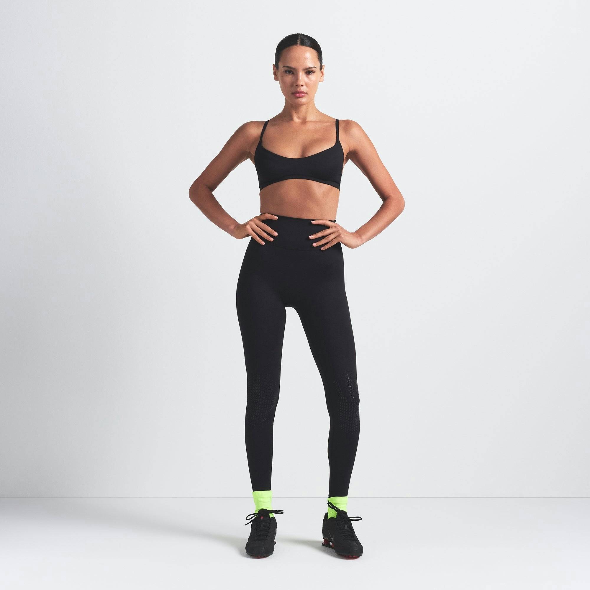 Skims Nikeskims Matte Micro Scoop Bra Obsidian