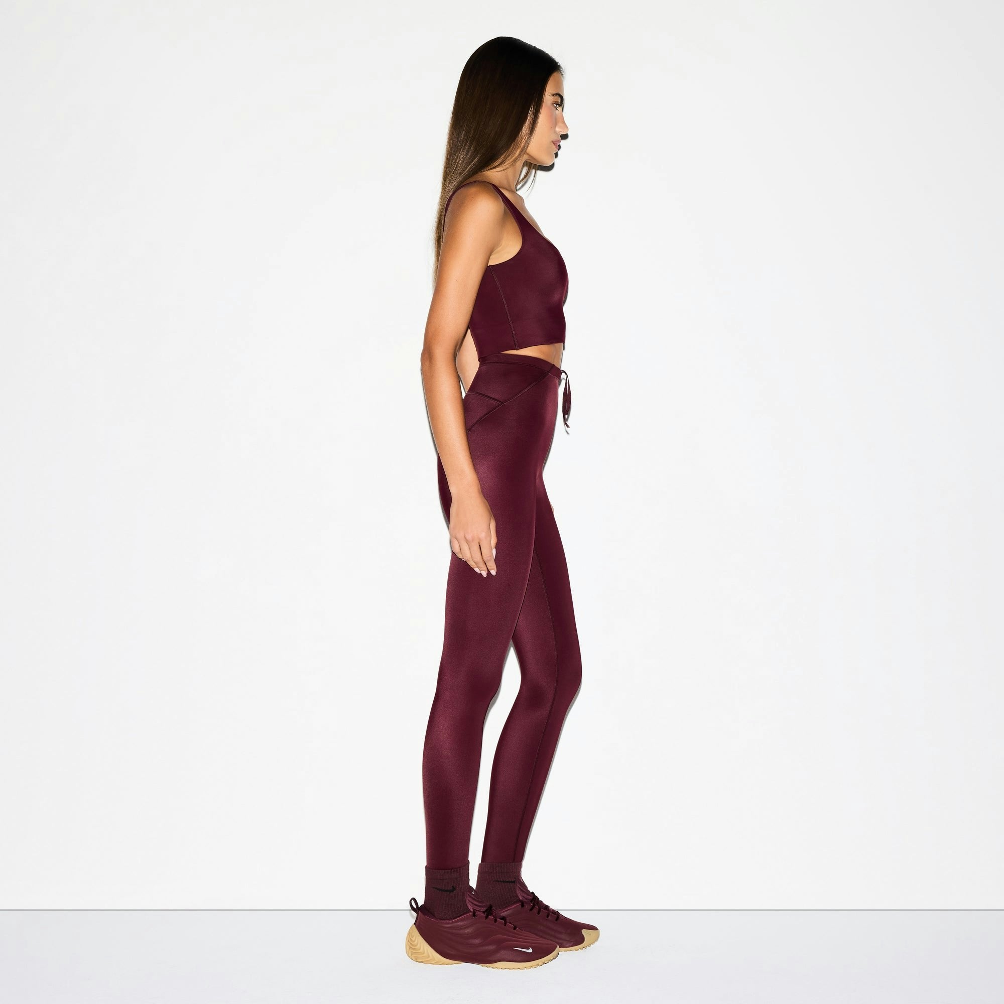 Skims Nikeskims Shine Scoop Neck Bra Top Currant