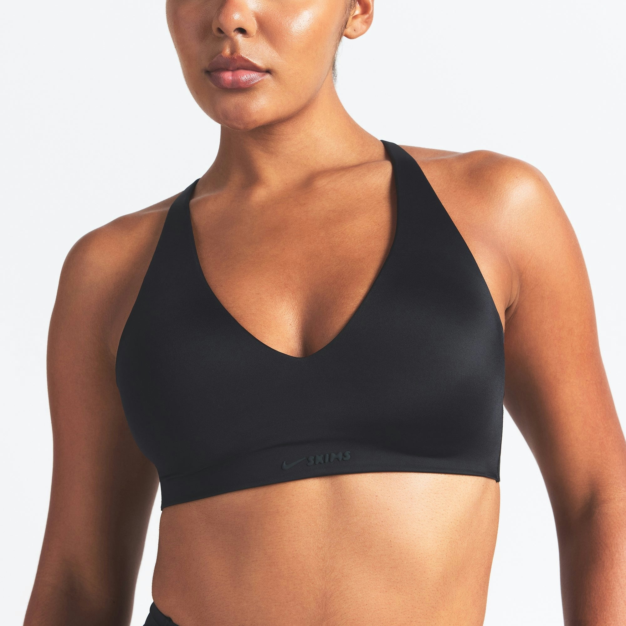 Skims Nikeskims Shine V-Neck Bra Obsidian
