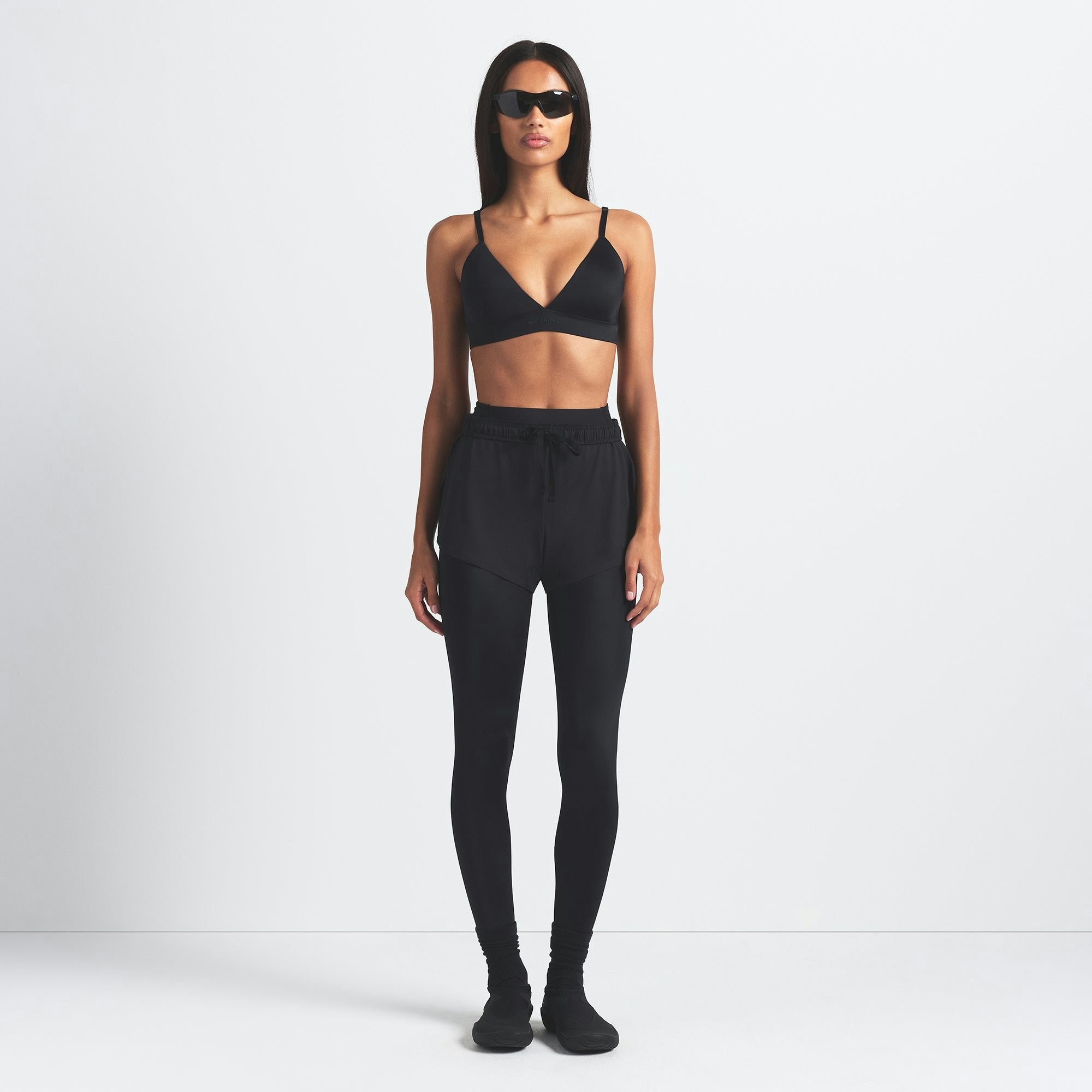 Skims Nikeskims Shine Triangle Bra Obsidian