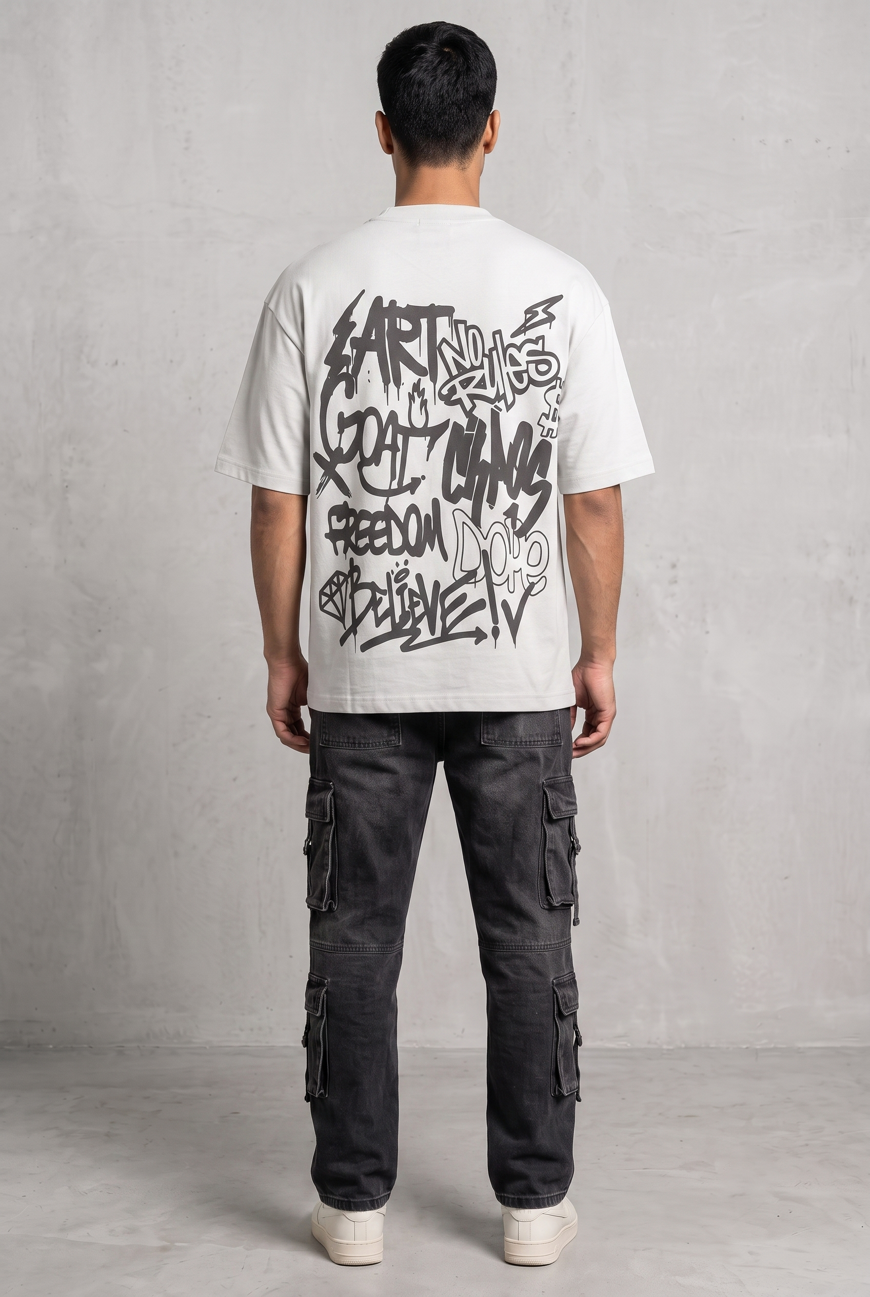 RUST GRAFFITI GREY MEN’S OVERSIZED T-SHIRT