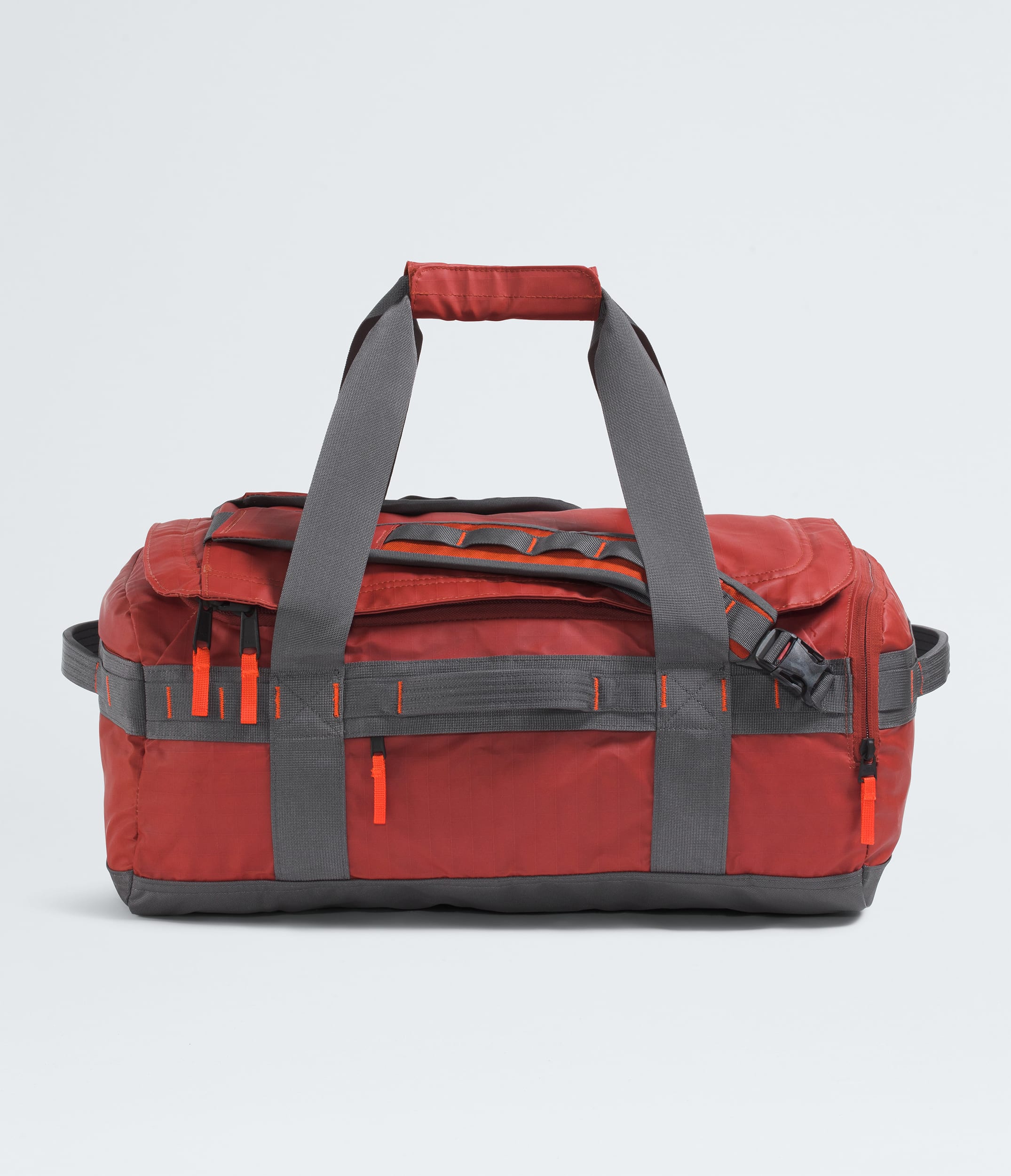The North Face Base Camp™ Voyager Duffel—42L Iron Clay-Anthracite Grey-Lava Red