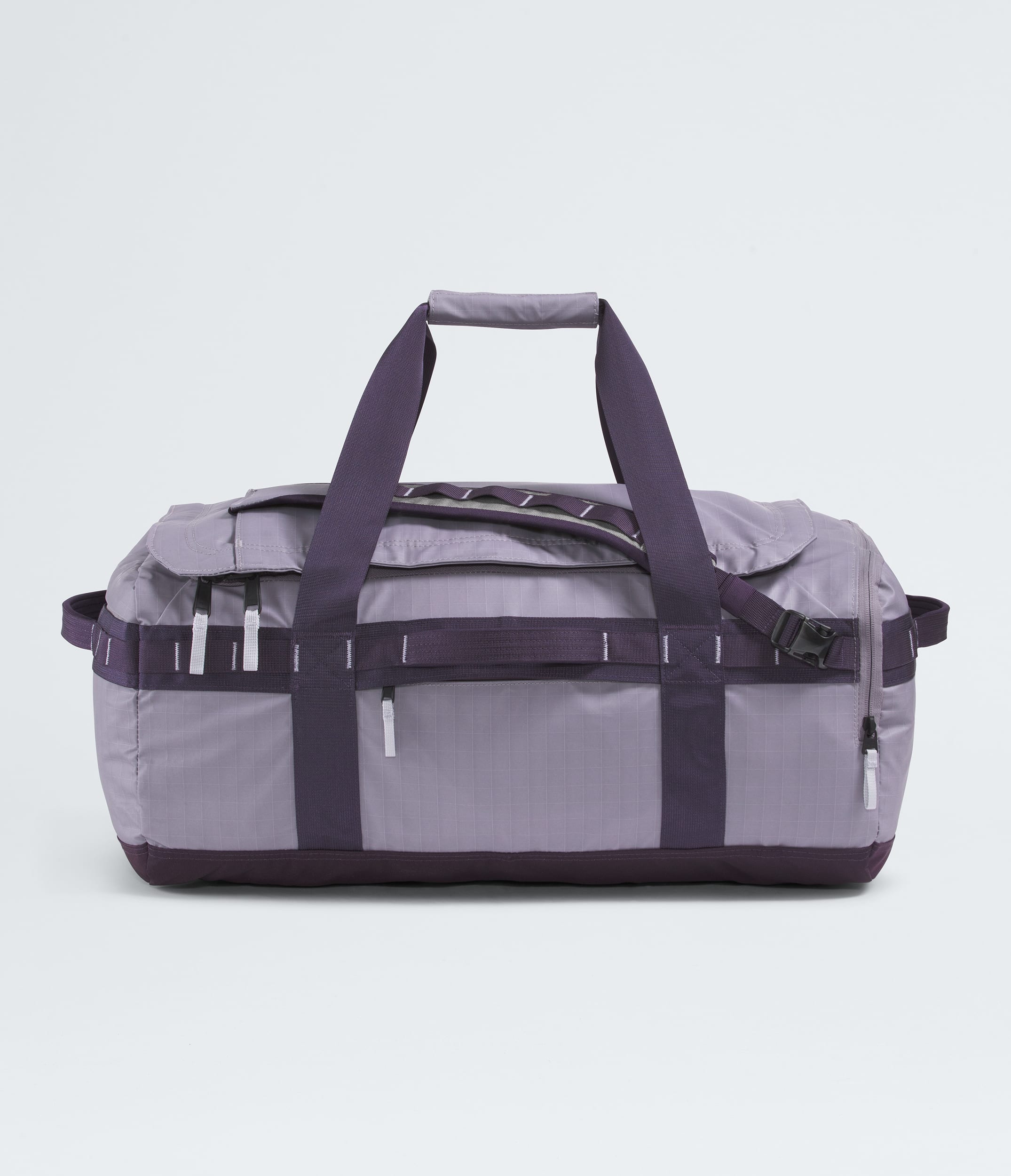 The North Face Base Camp™ Voyager Duffel—62L Transcendent Grey