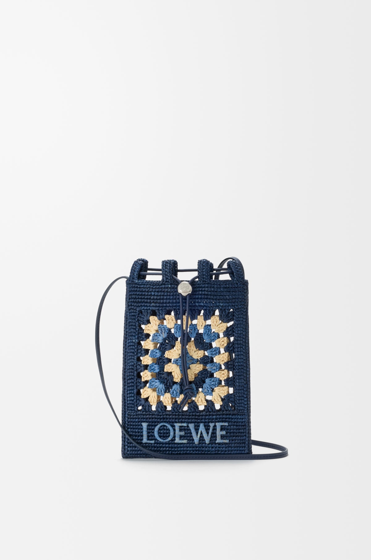 Loewe Drawstring pocket in classic calfskin and raffia
