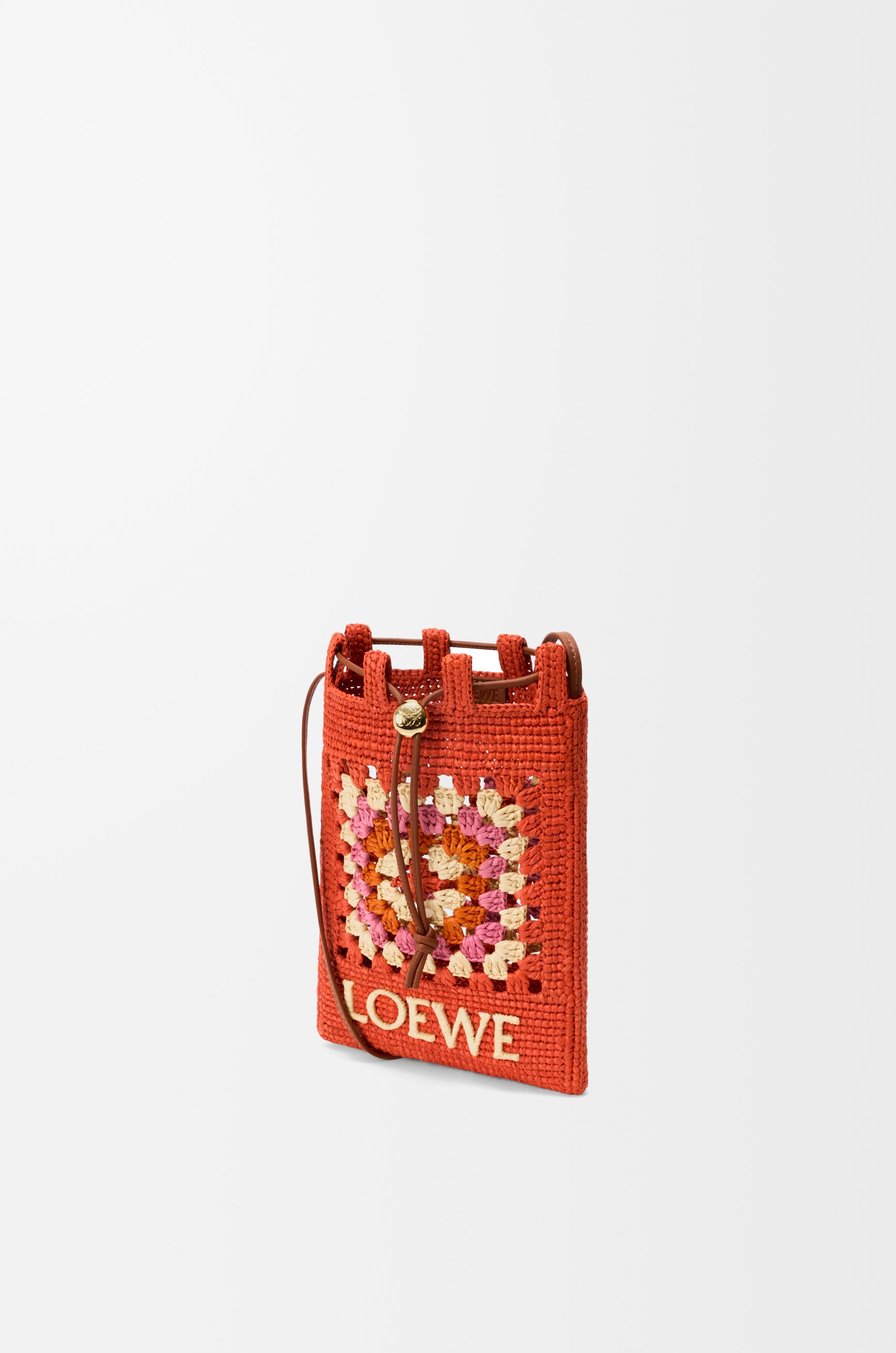 Loewe Drawstring pocket in classic calfskin and raffia