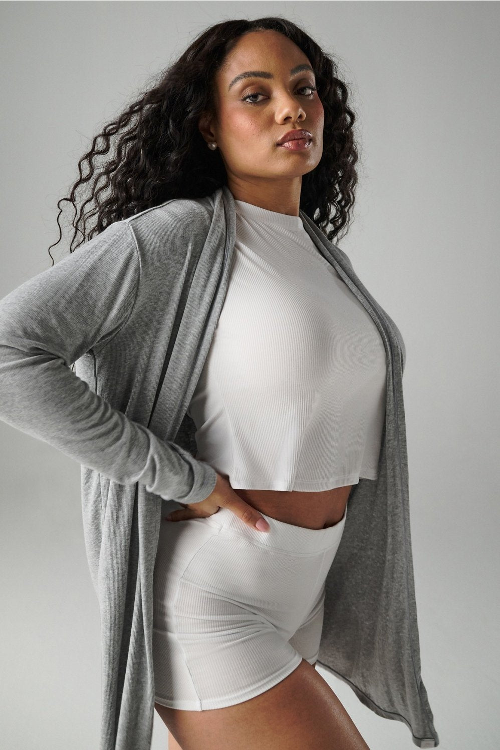 #color_classic-grey-heather