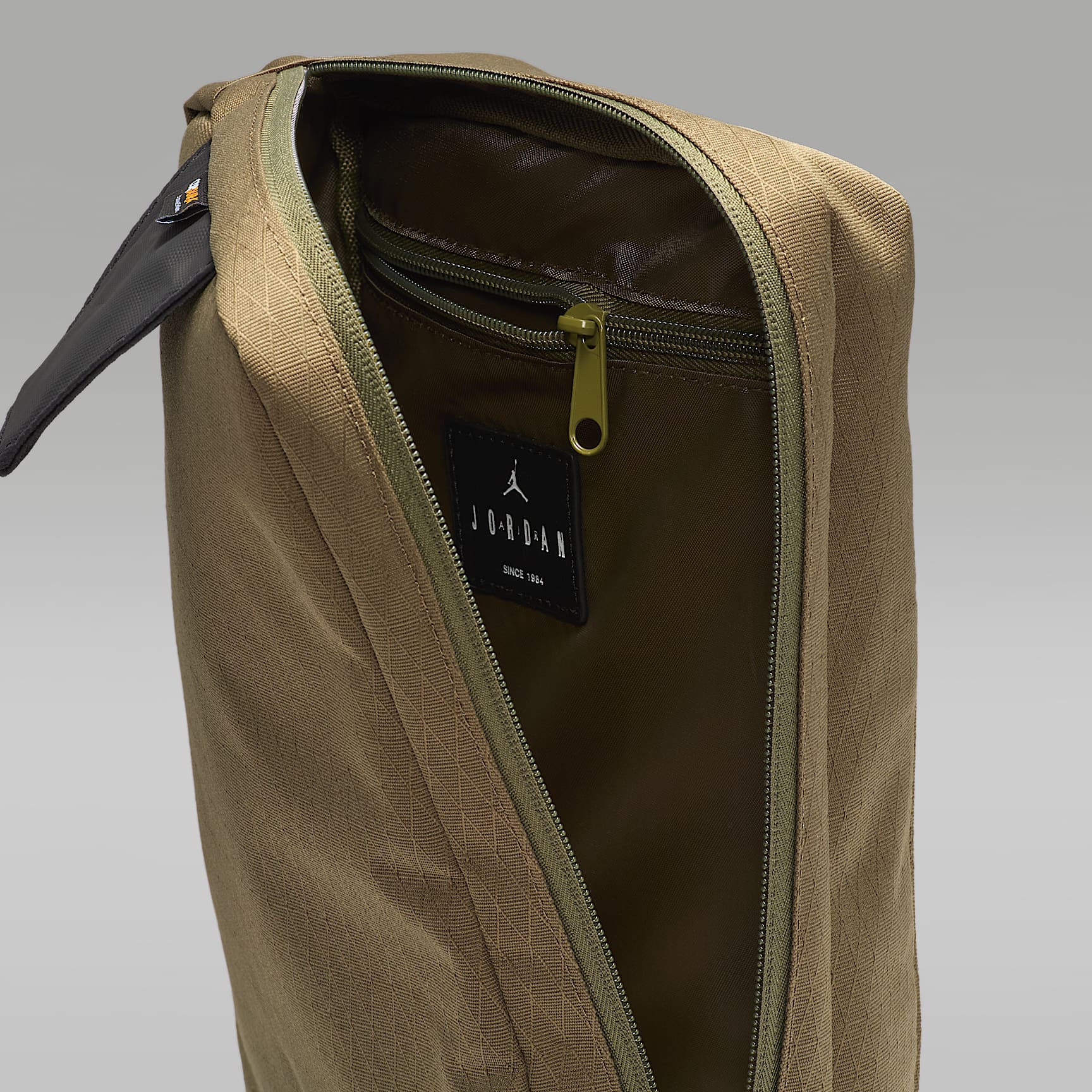 Nike Jordan Collectors Crossbody Bag (3L)