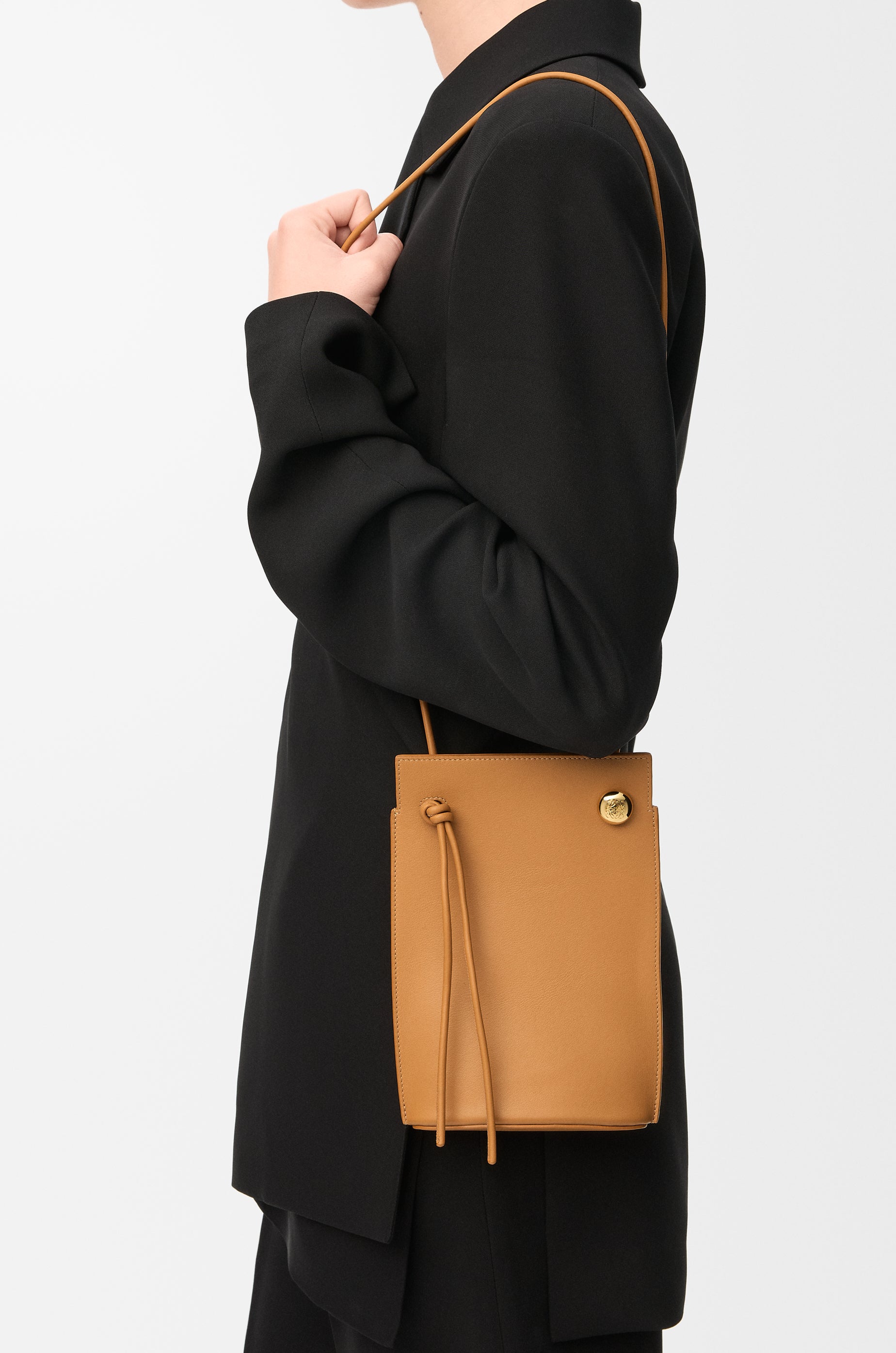 Loewe Pebble Dice pocket in classic calfskin